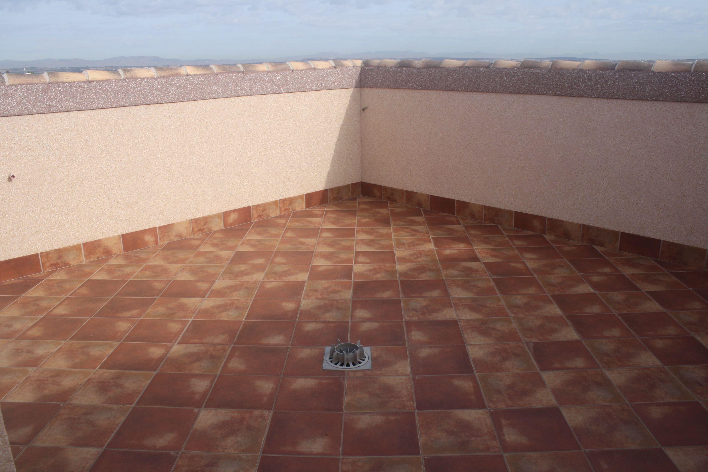 Rooftop solarium with open sky, new-build townhouse, Los Balcones