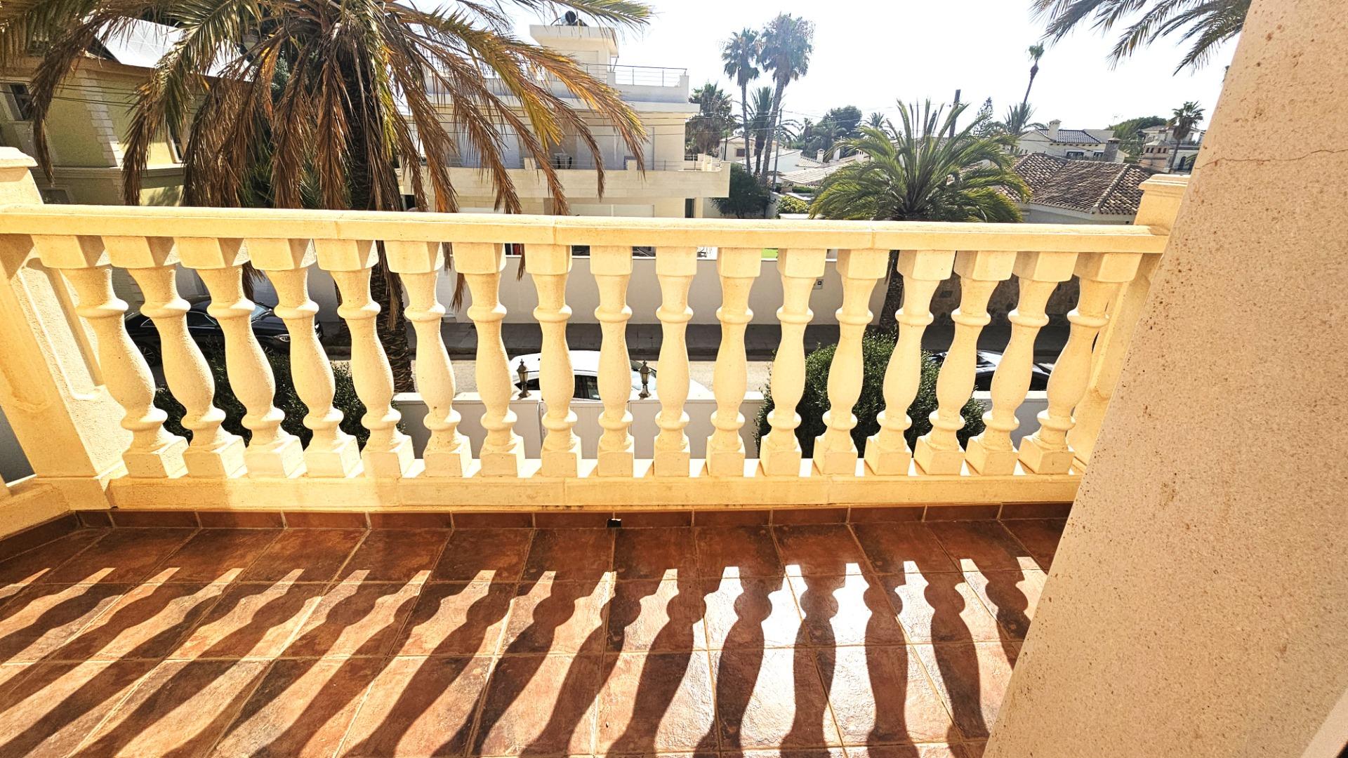 Neighbourhood view of the villa in La caleta, Cabo Roig