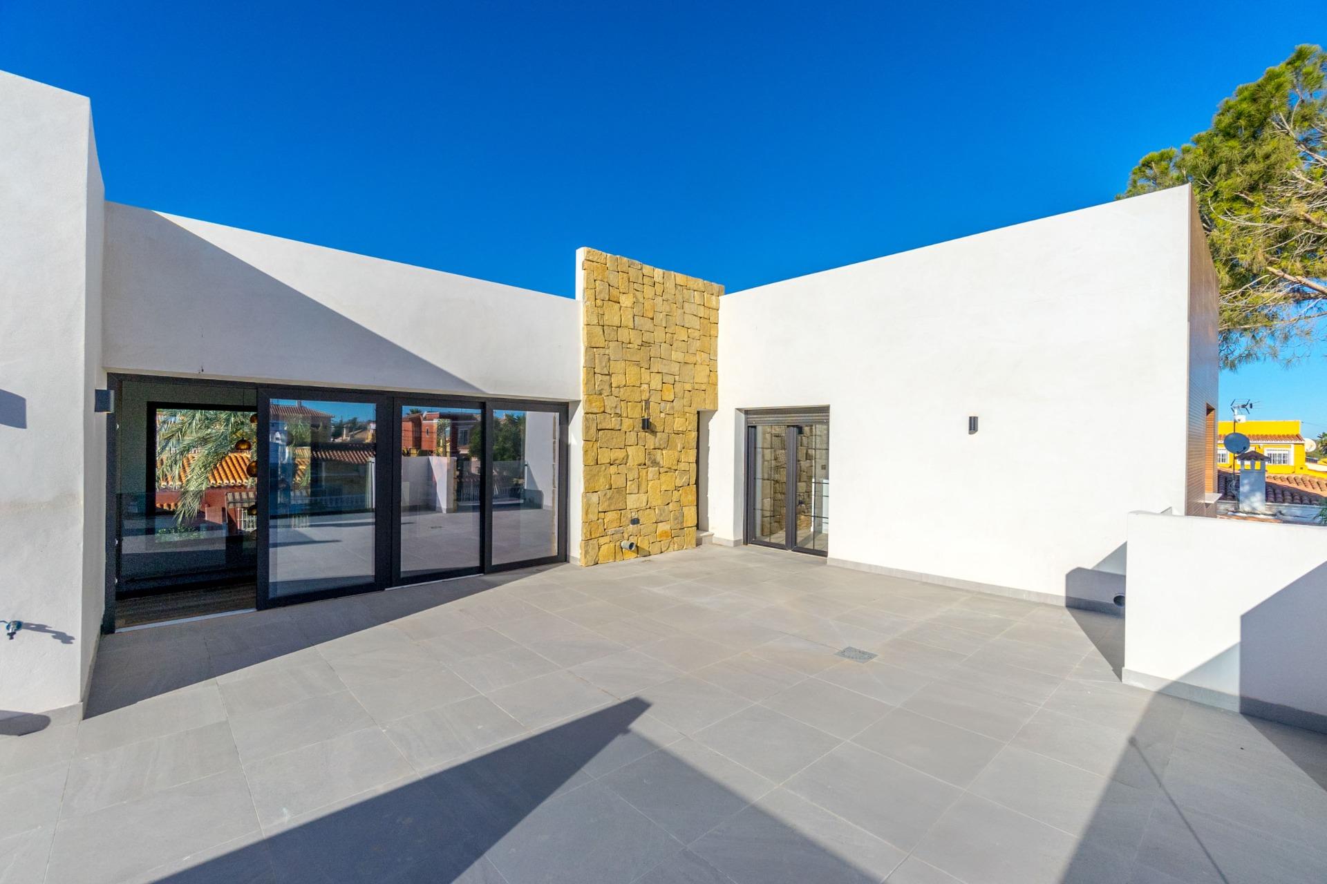 Utility room of the villa in Torreta Florida, Torrevieja (view 34)