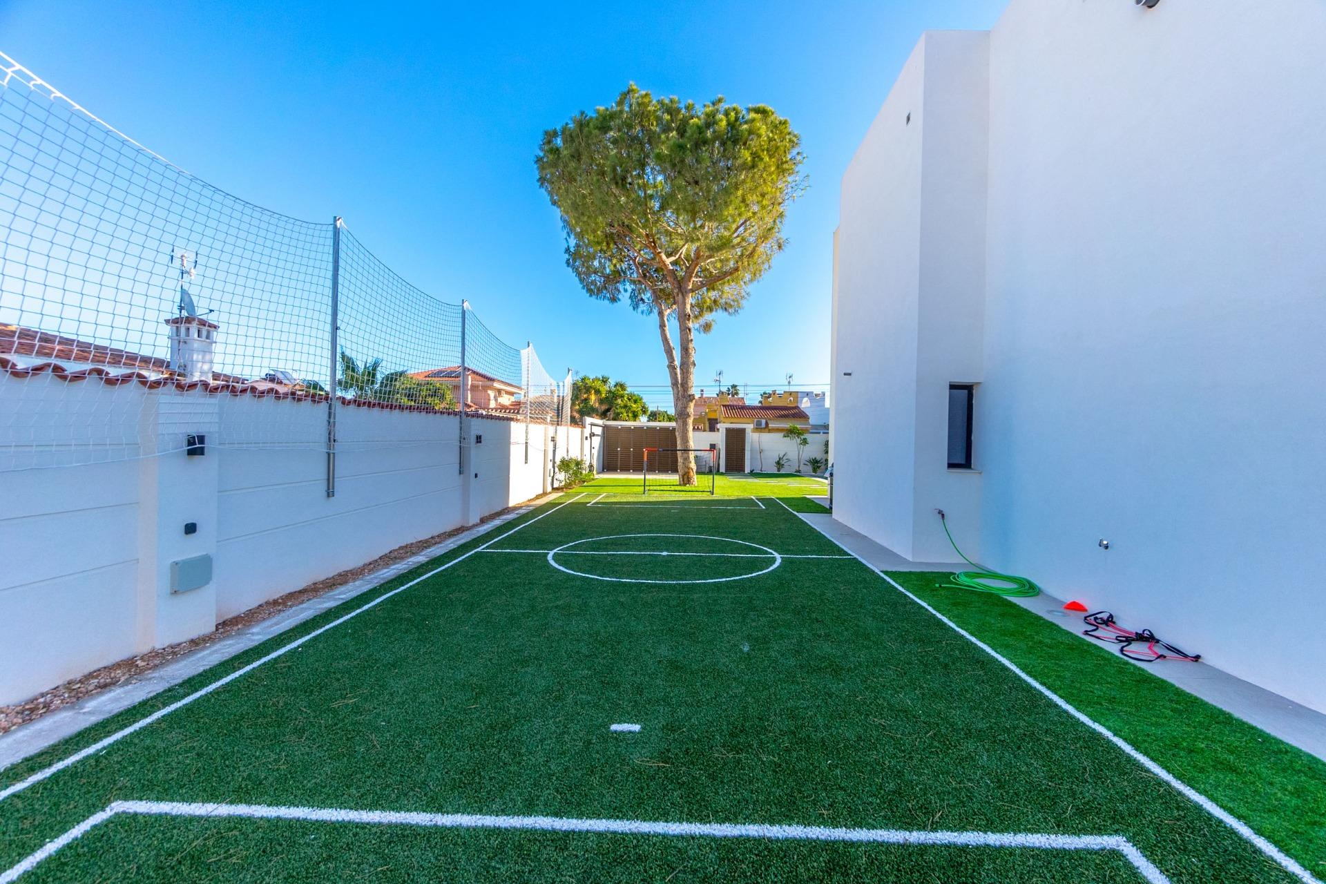 Utility room of the villa in Torreta Florida, Torrevieja (view 44)