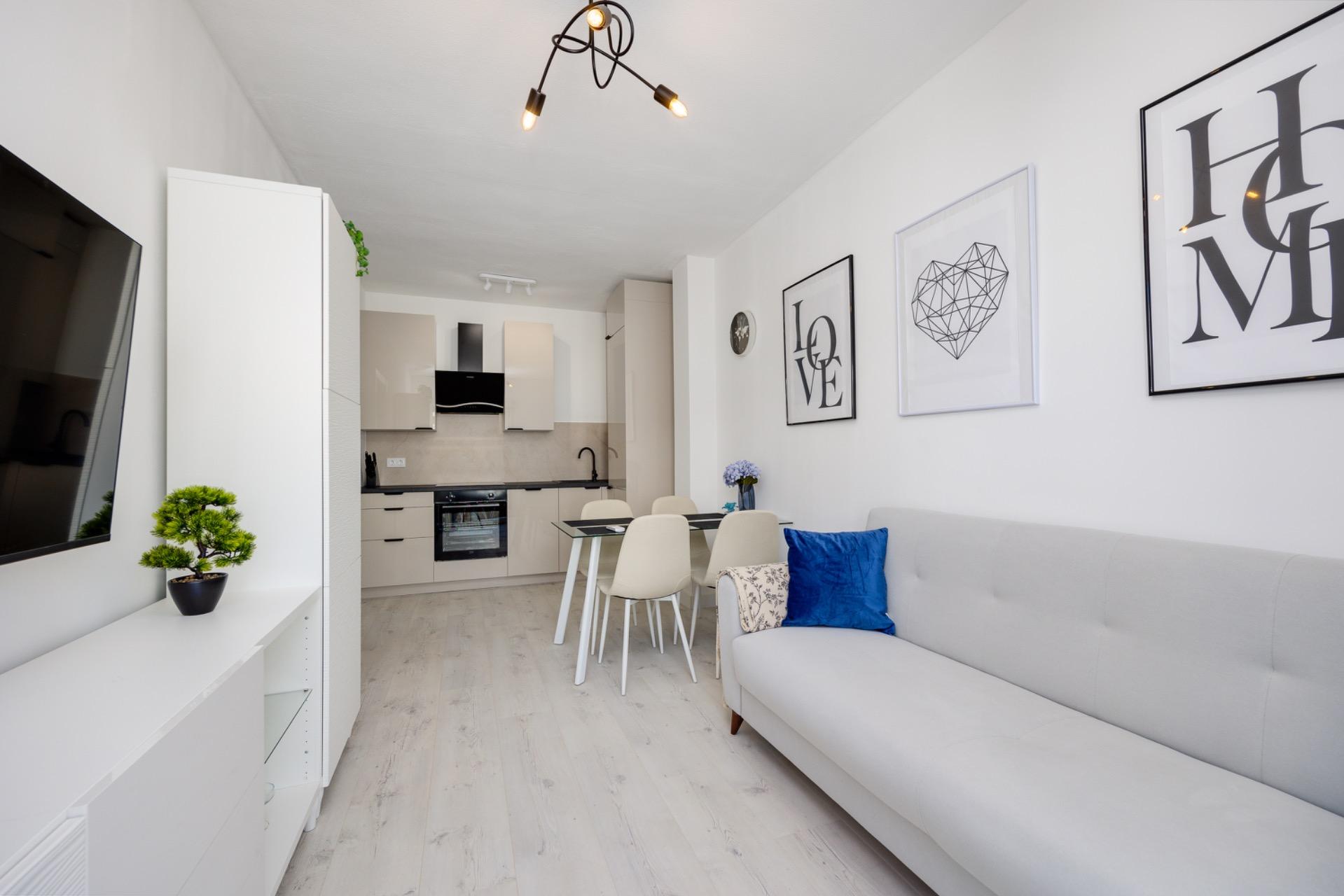 Entrance of the apartment in Villananitos, Lo Pagan (view 26)