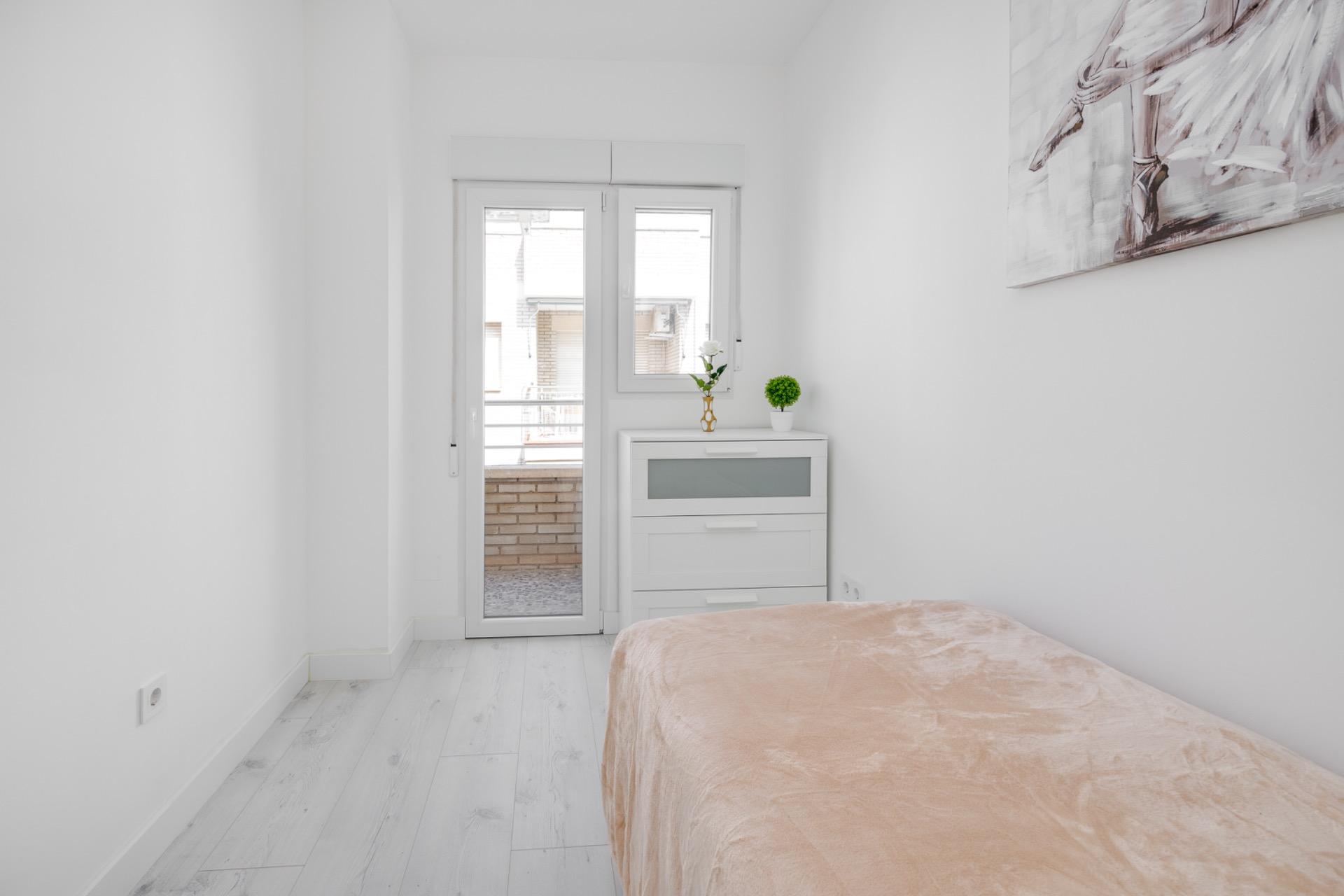 Hallway of the apartment in Villananitos, Lo Pagan (view 32)