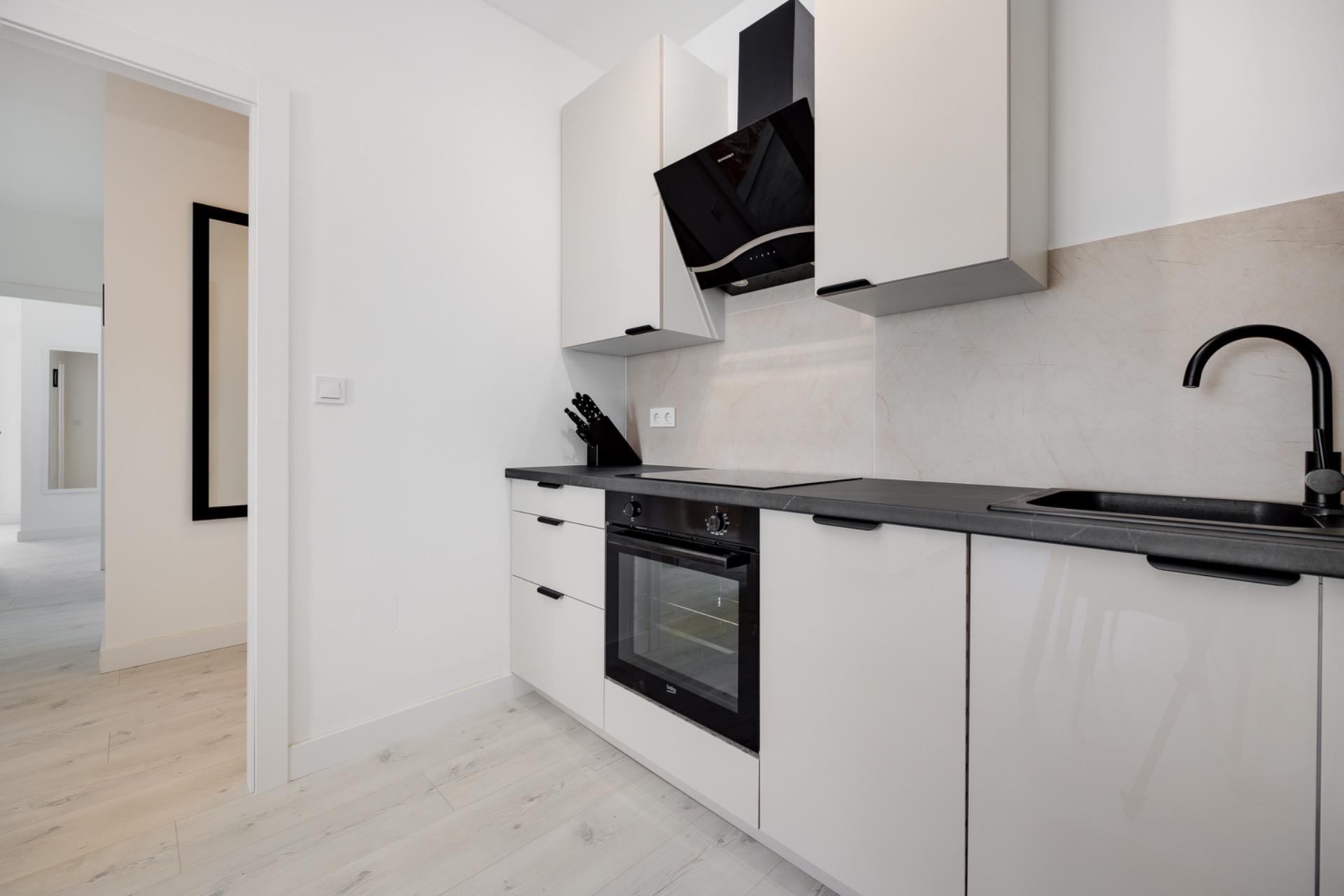Bathroom in apartment, Villananitos