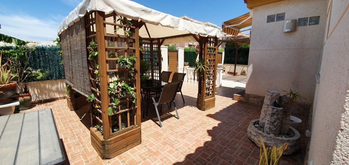 Neighbourhood view of the villa in Torre la mata, Torrevieja