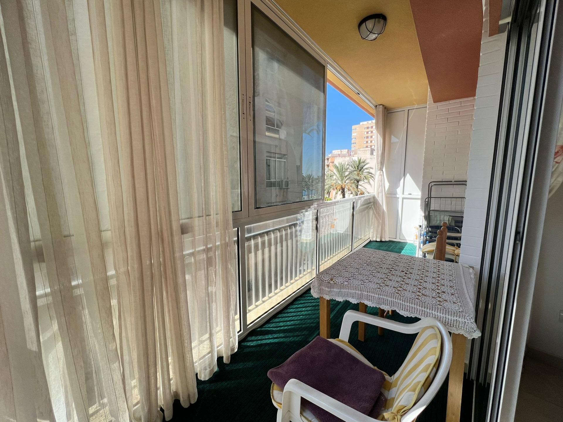 Parking area of the apartment in Paseo maritimo, Torrevieja (view 27)
