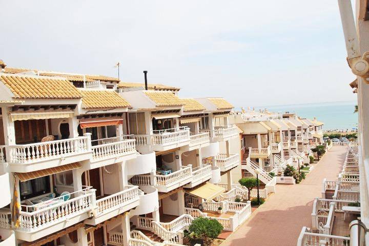 Complex grounds of the duplex in CERVANTES-PLAYA, Guardamar Del Segura (view 30)