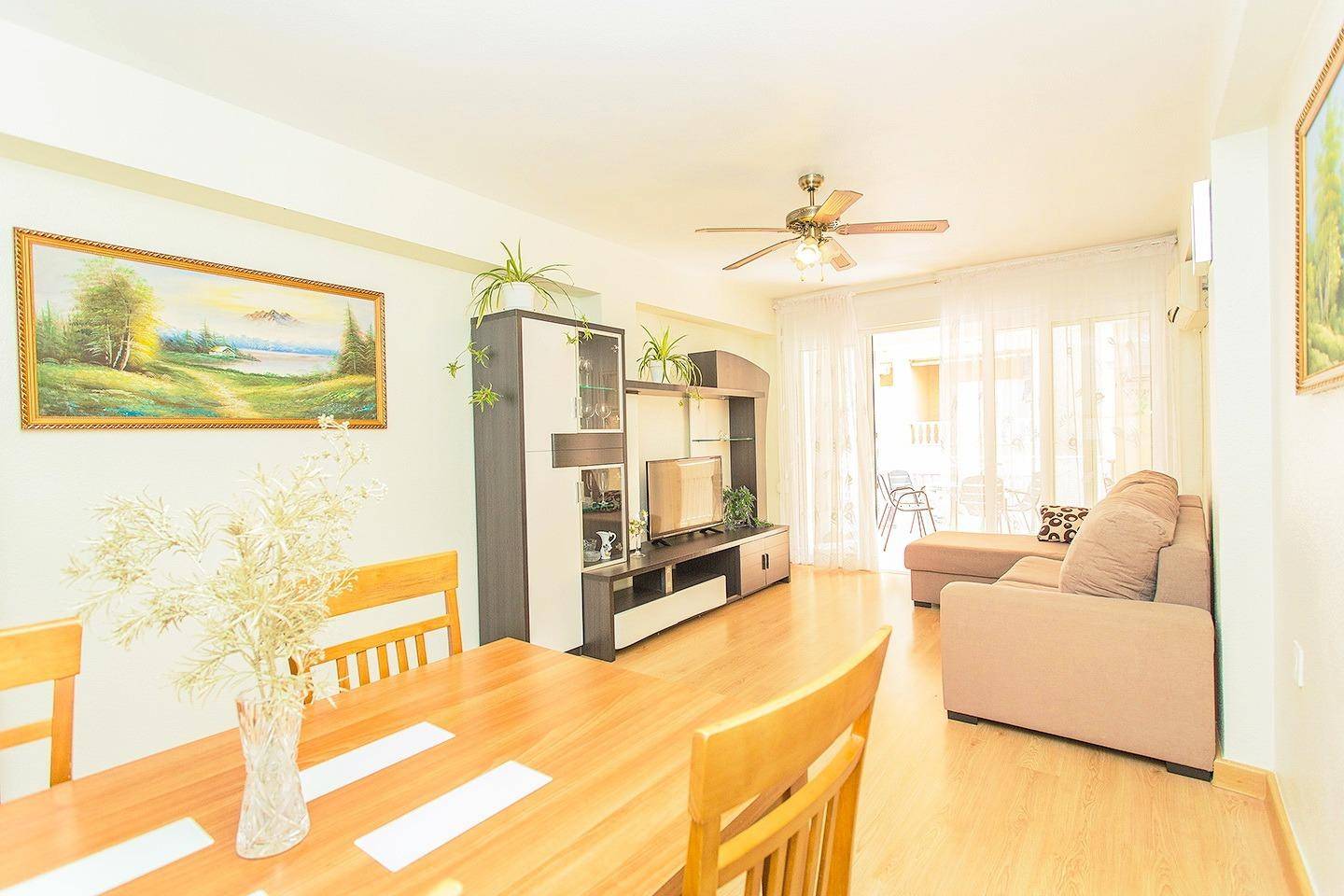 Living area in 3-bedroom apartment, Playa del cura