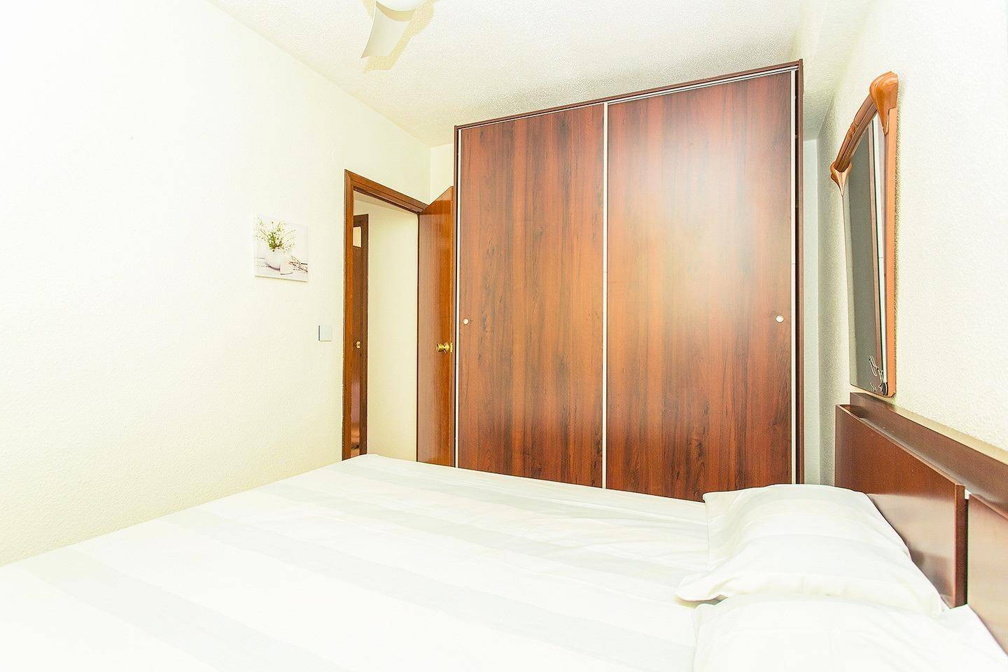 Hallway of the apartment in Playa del cura, Torrevieja (view 32)