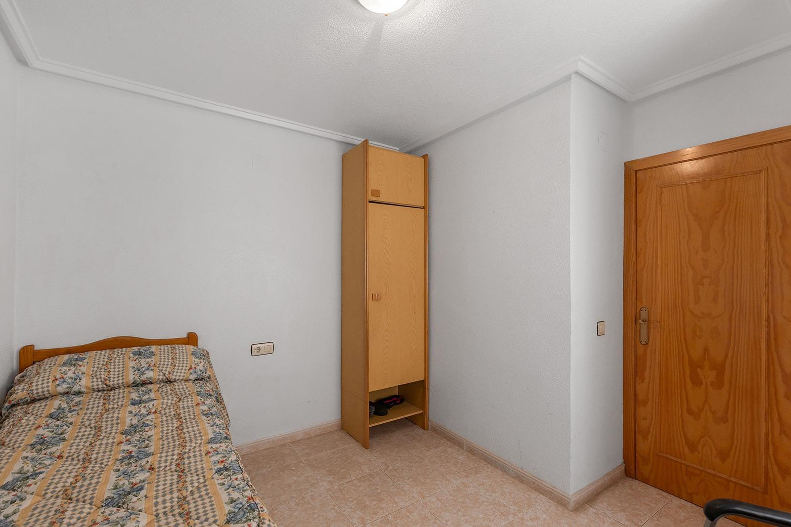 Kitchen worktop and cabinetry in bungalow, Los Balcones, Torrevieja