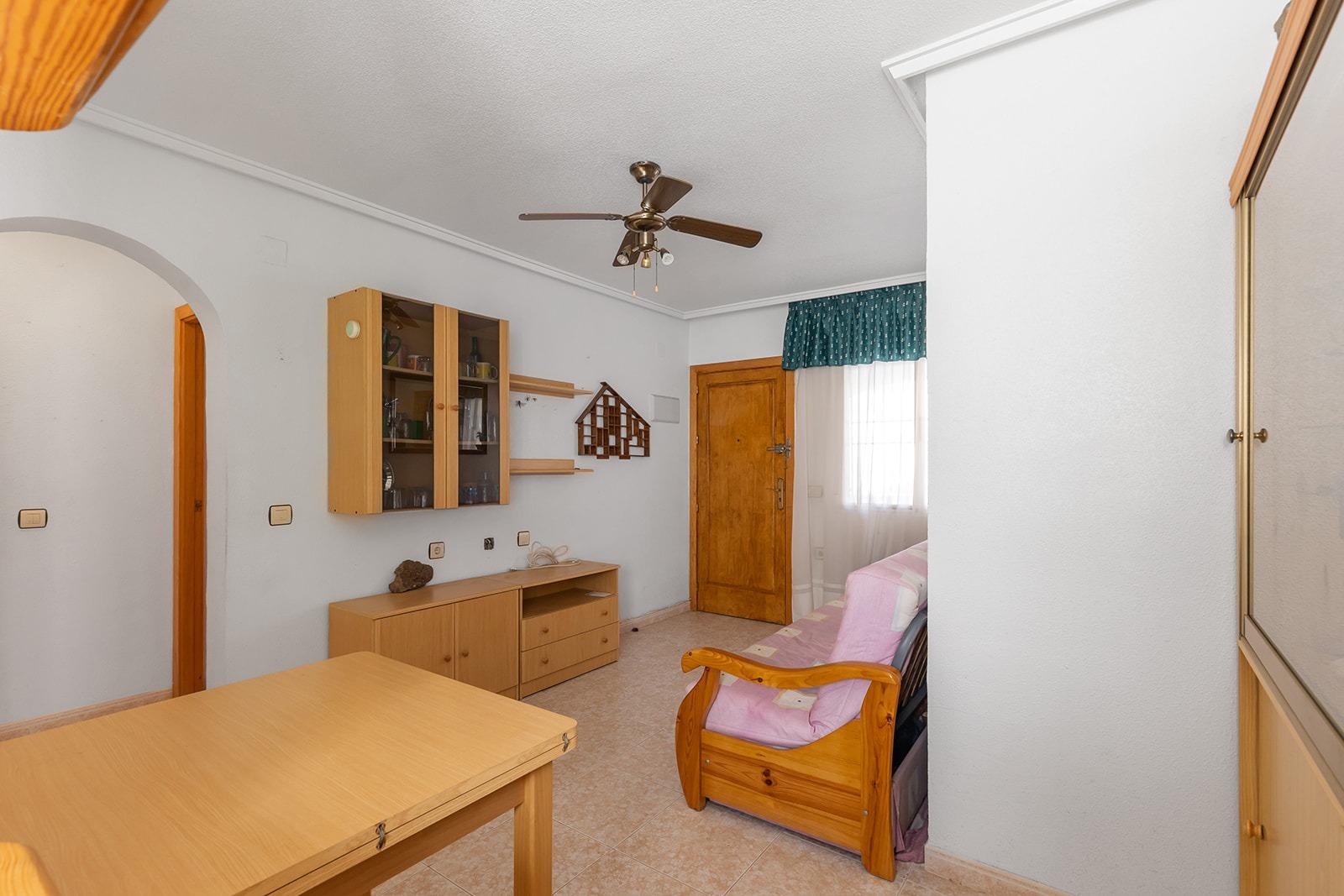 Bedroom with natural light in 2-bedroom bungalow, Los Balcones