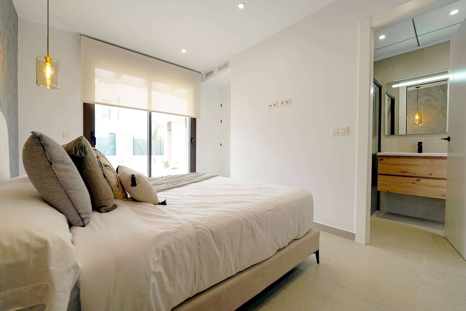 Kitchen area in villa, Heredades