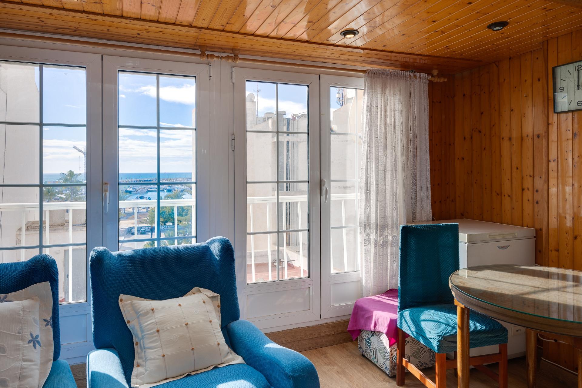 Living area in 3-bedroom apartment, Centro