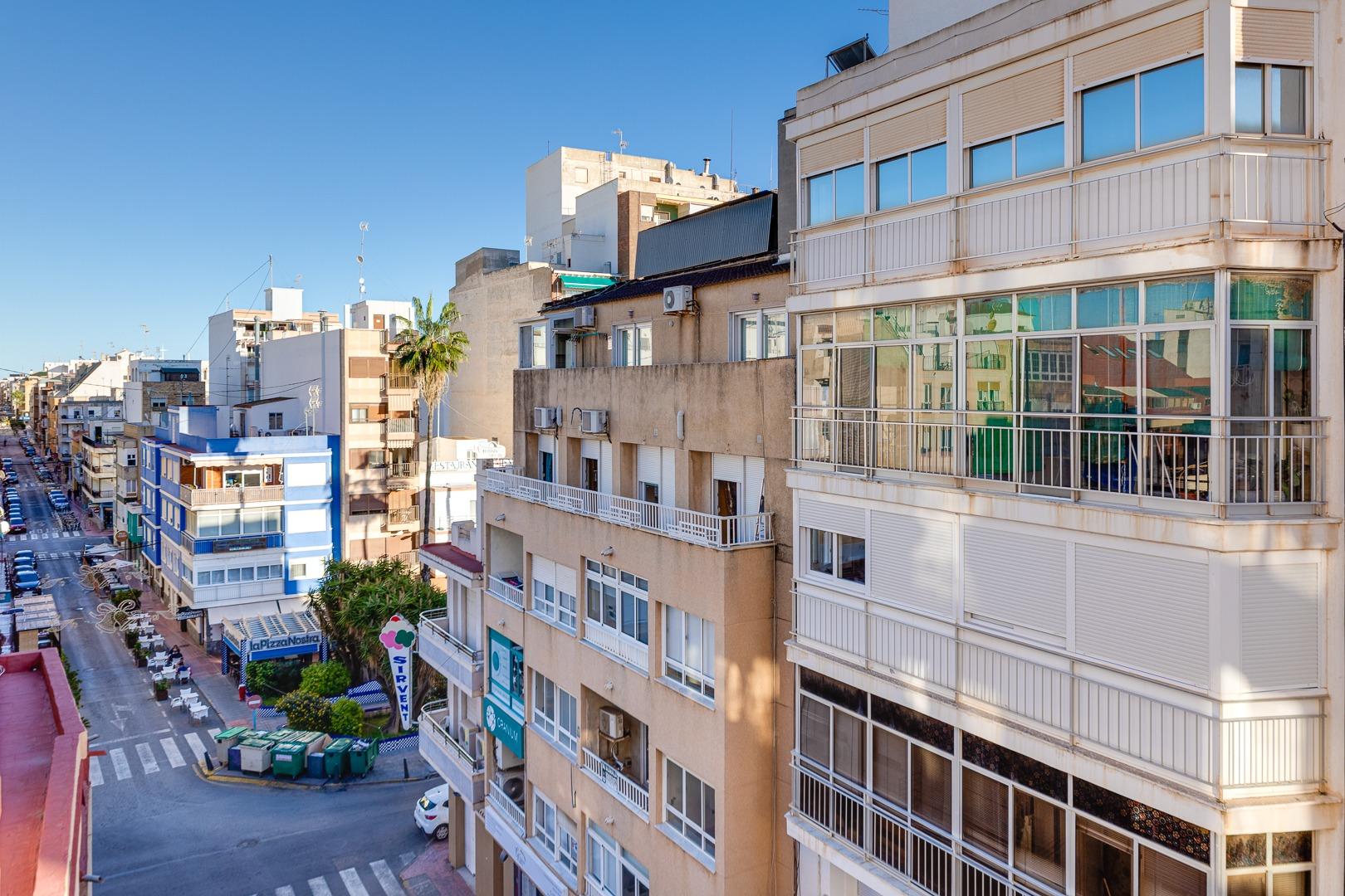 Building detail of the apartment in Centro, Torrevieja (view 41)