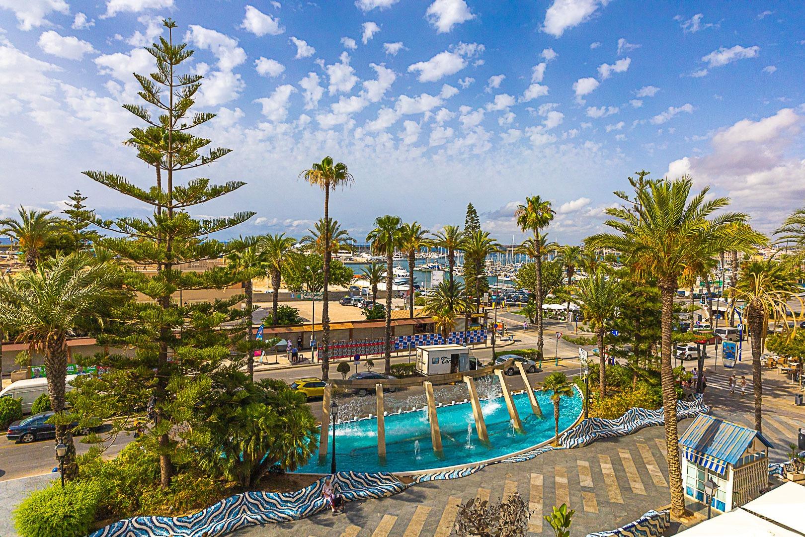 Entrance of the apartment in Centro, Torrevieja (view 46)