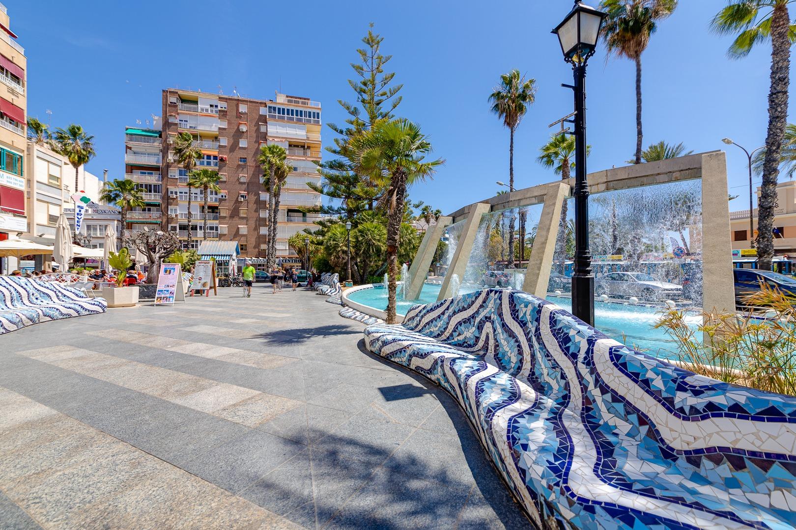 Parking area of the apartment in Centro, Torrevieja (view 77)
