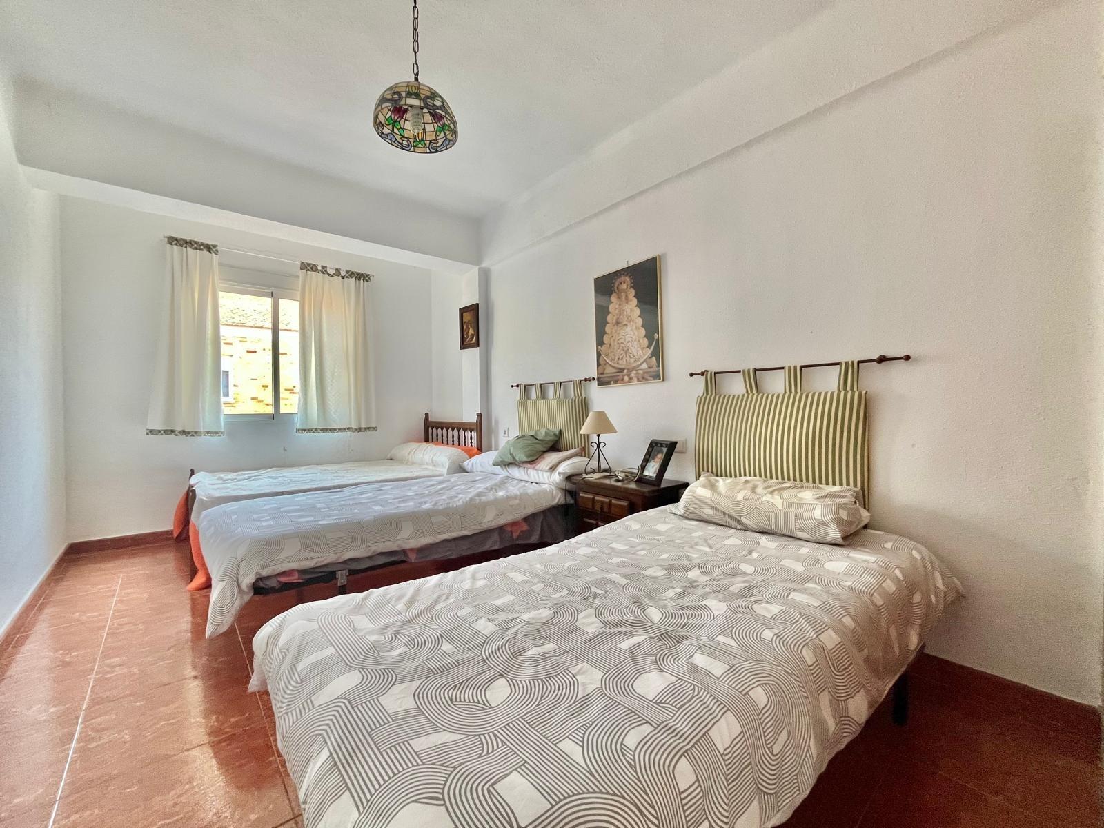 Bathroom in apartment, Estacion de autobuses