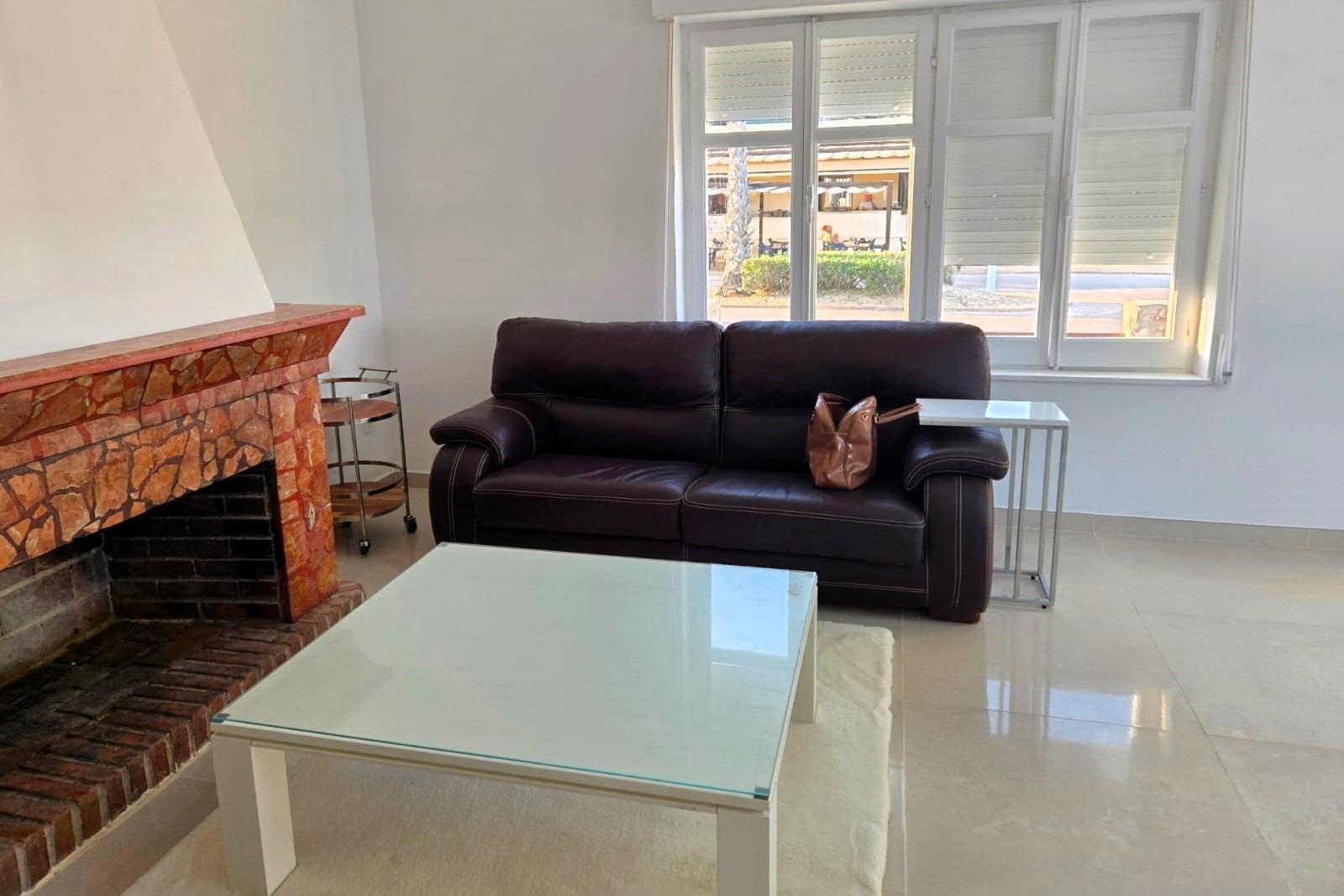 Open-plan living area in 4-bedroom villa, La Mata, Torrevieja