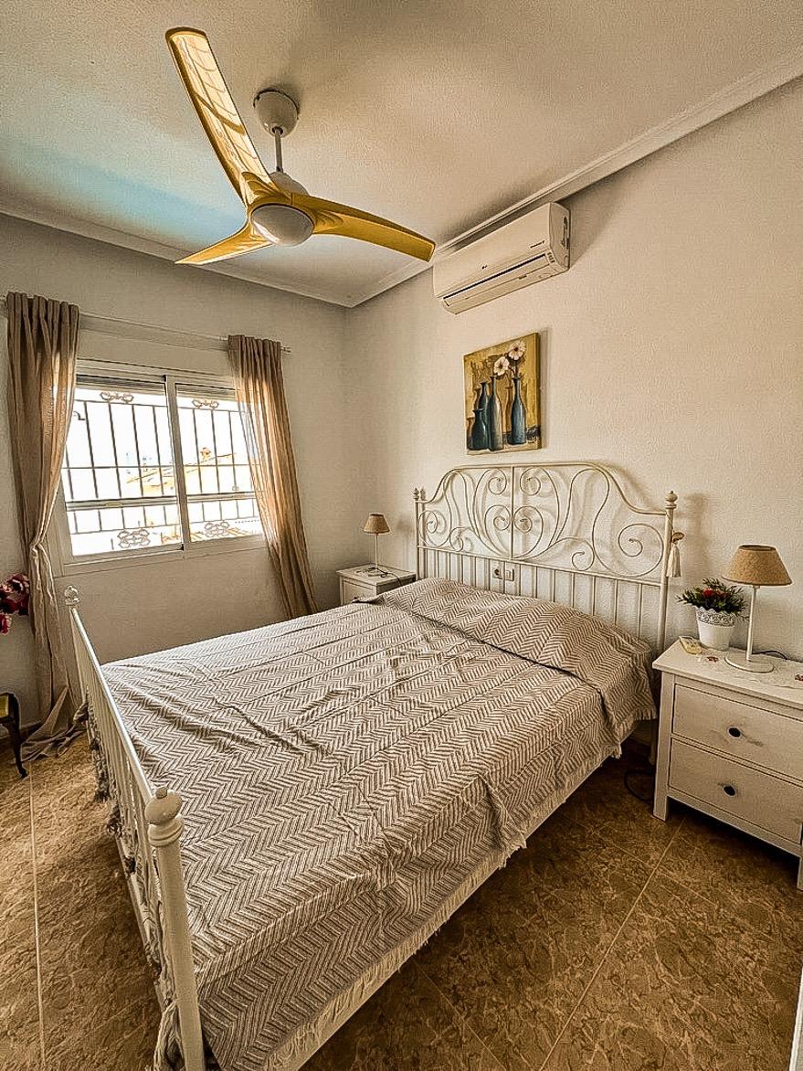 Living area in 3-bedroom villa, Campoamor