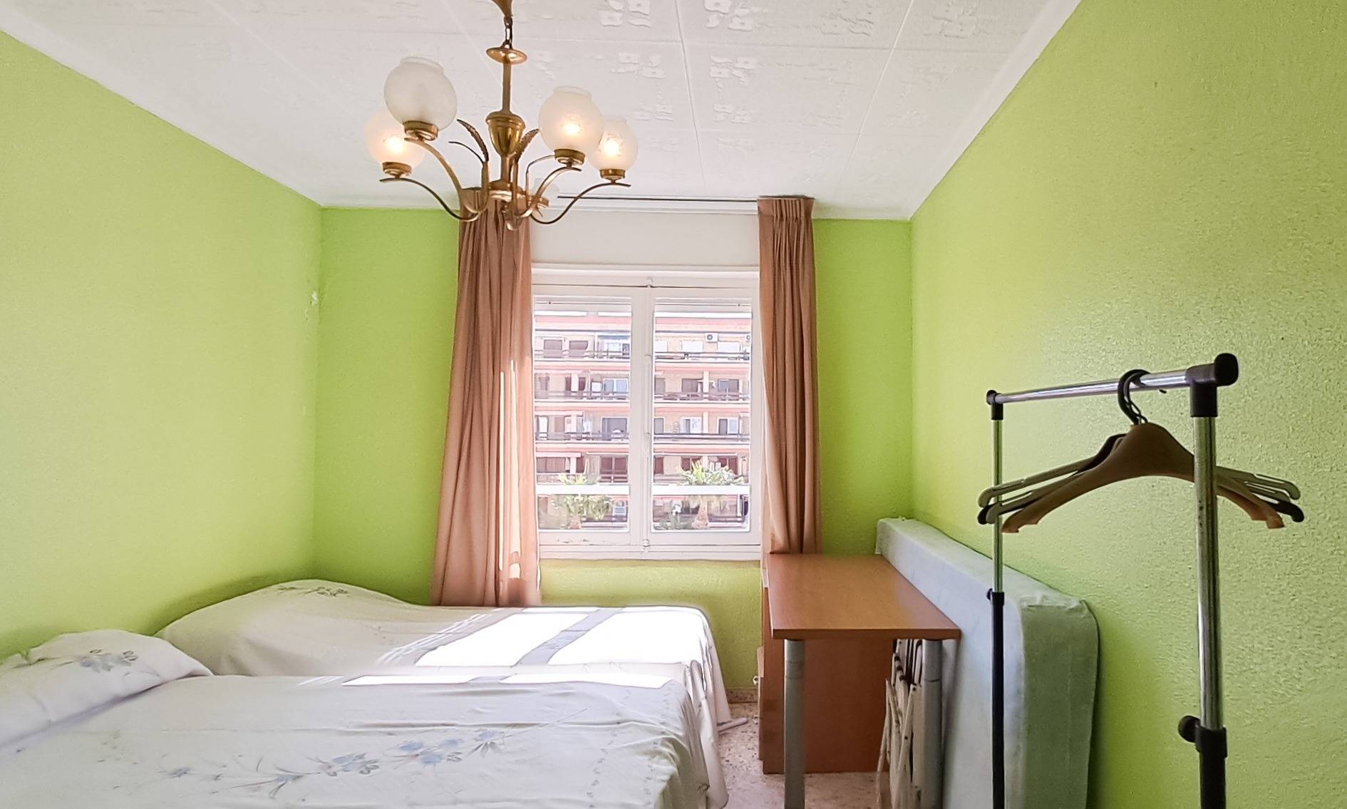 Street view of the penthouse in Playa de los Naufragos, Torrevieja