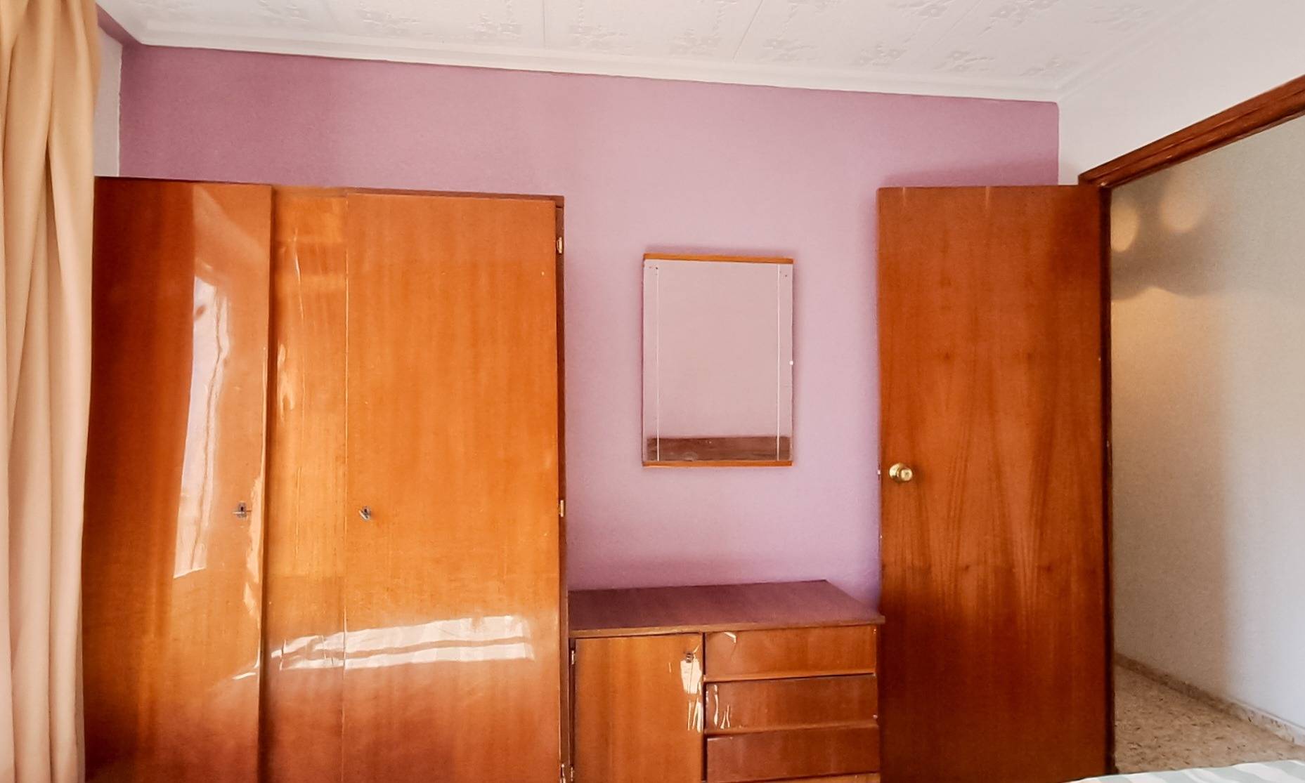 Hallway of the penthouse in Playa de los Naufragos, Torrevieja (view 22)