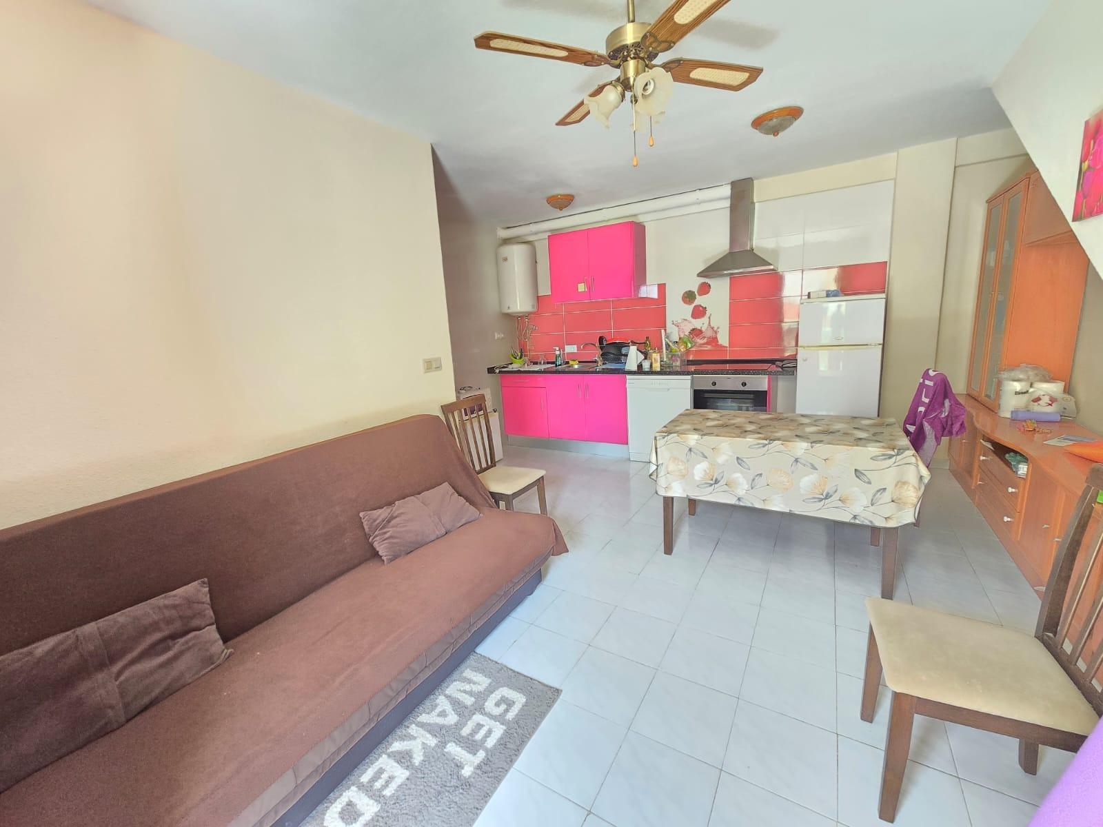 Bedroom in 1-bedroom apartment, Eliseos playa