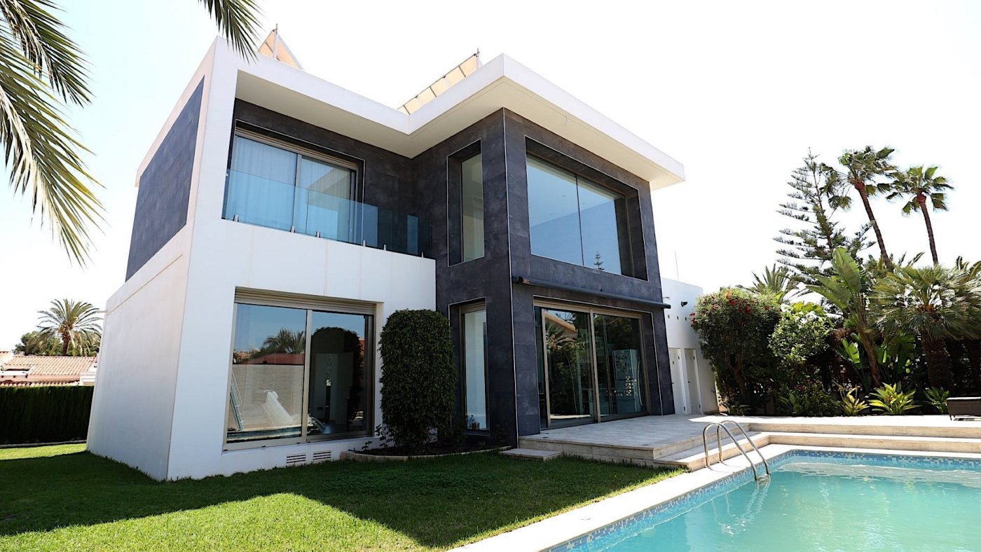 Interior view of villa in Los Angeles, Torrevieja