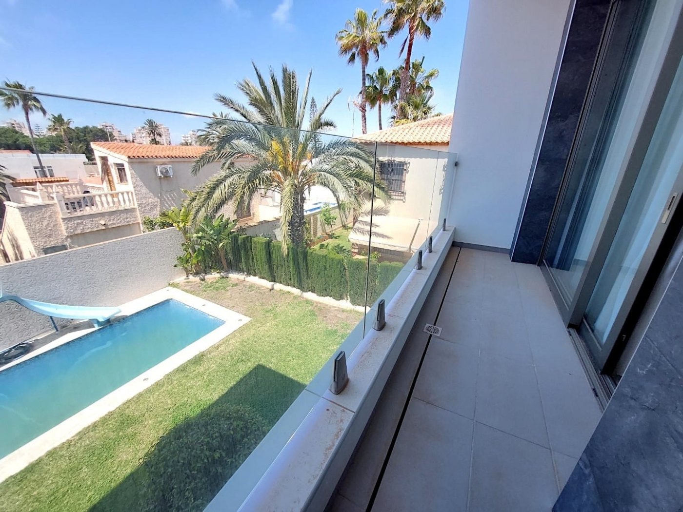 Hallway of the villa in Los Angeles, Torrevieja (view 32)