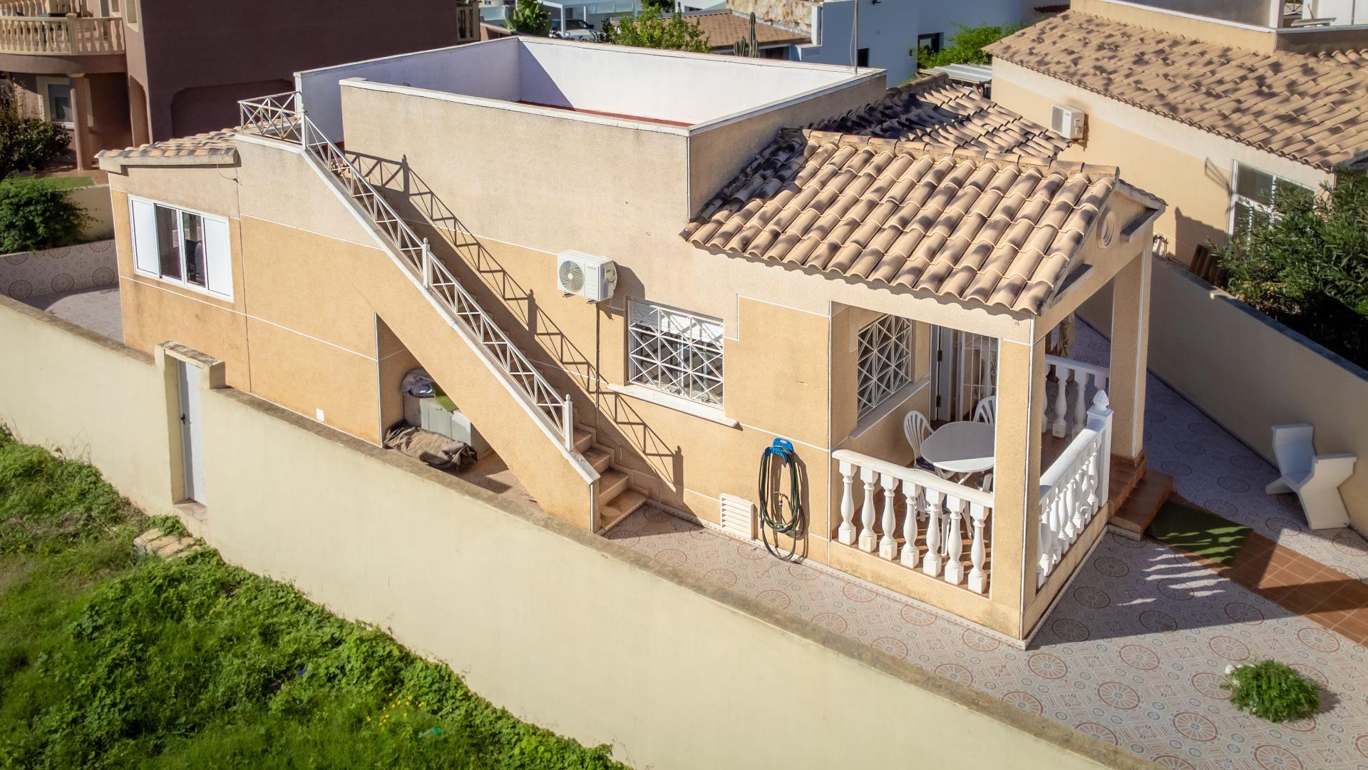 Living area in 2-bedroom villa, La Siesta