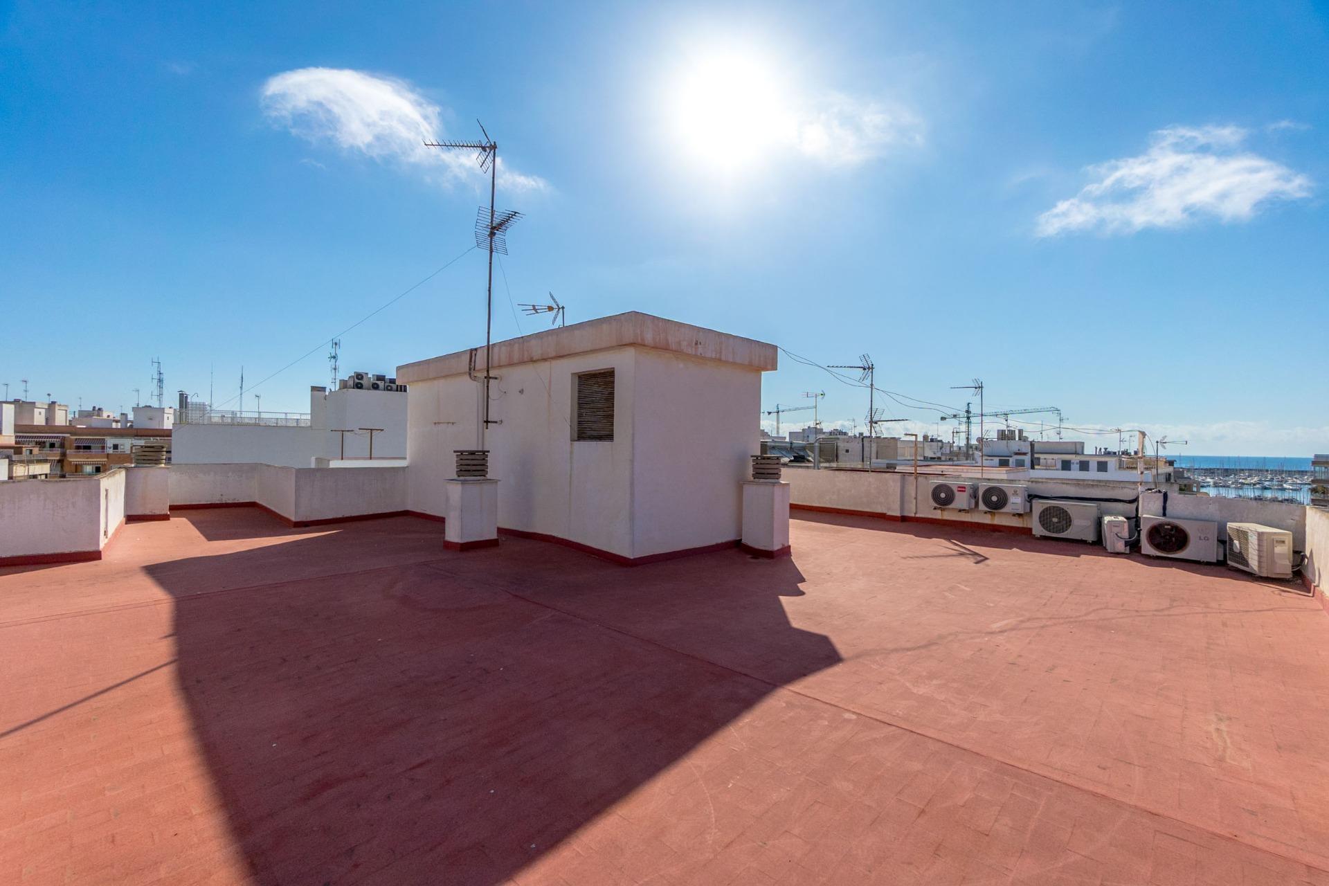 Building detail of the apartment in Torrevieja, Torrevieja