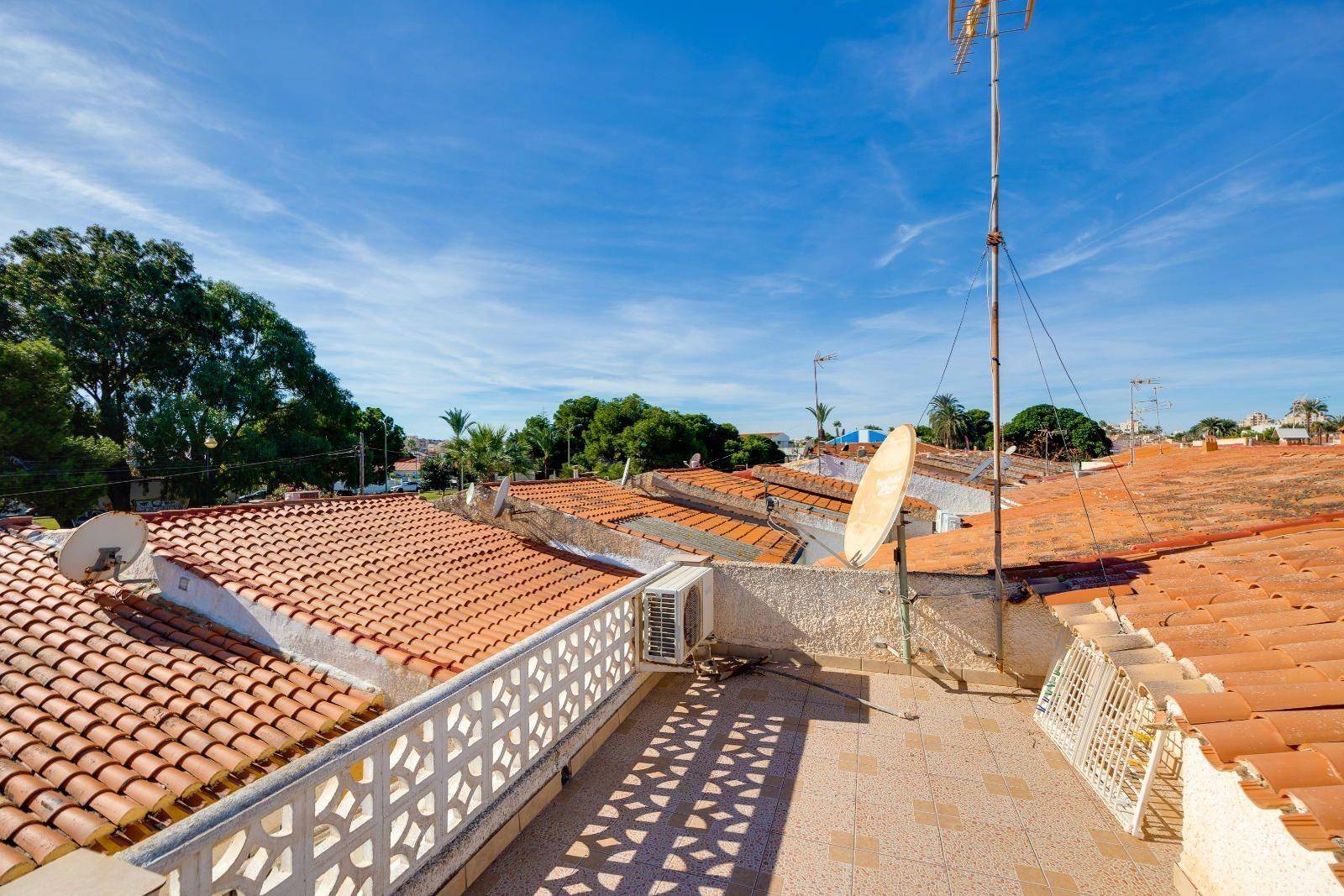 Overview of the 190 m2 plot from above