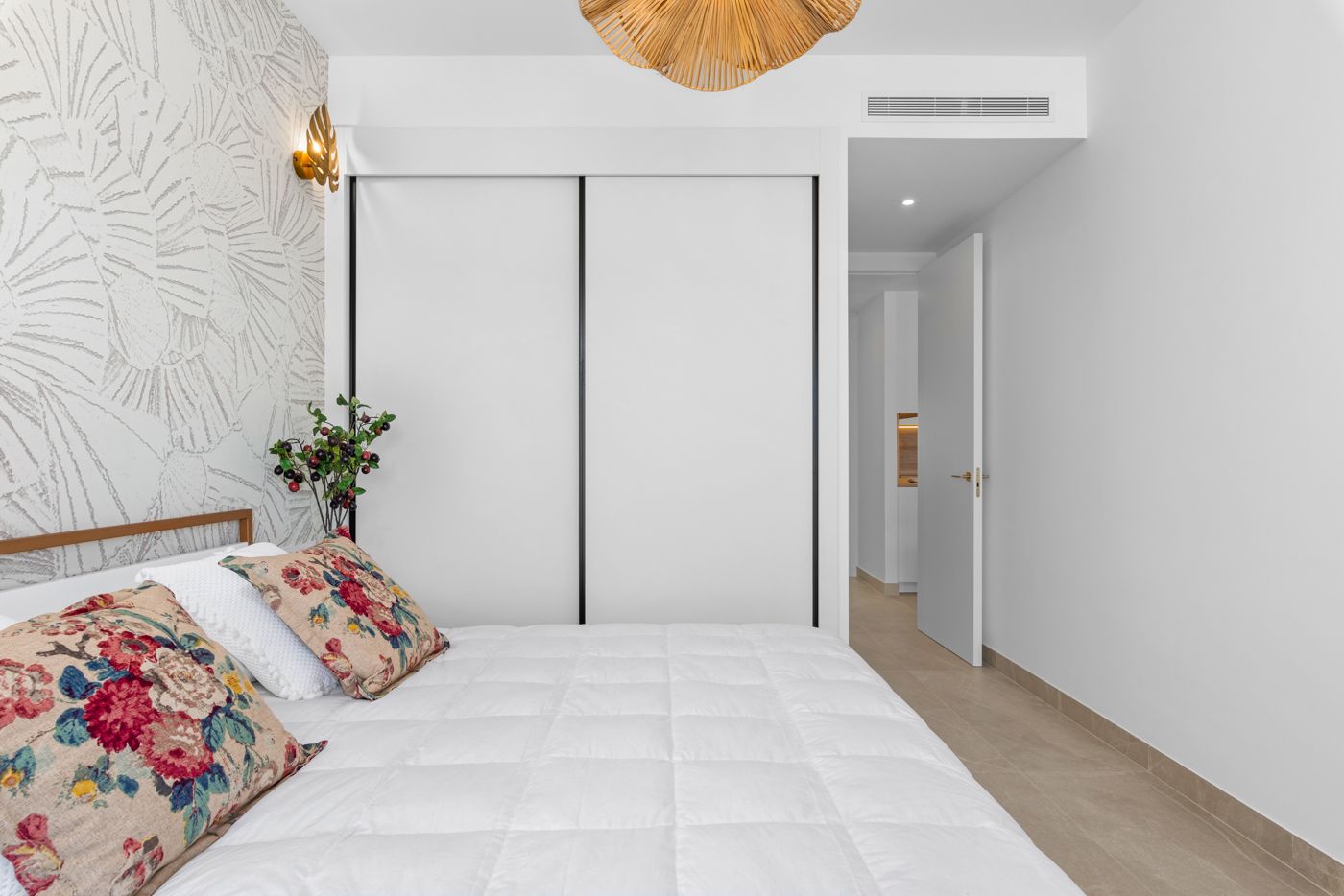 Street view of the apartment in Pueblo 4, Benijofar