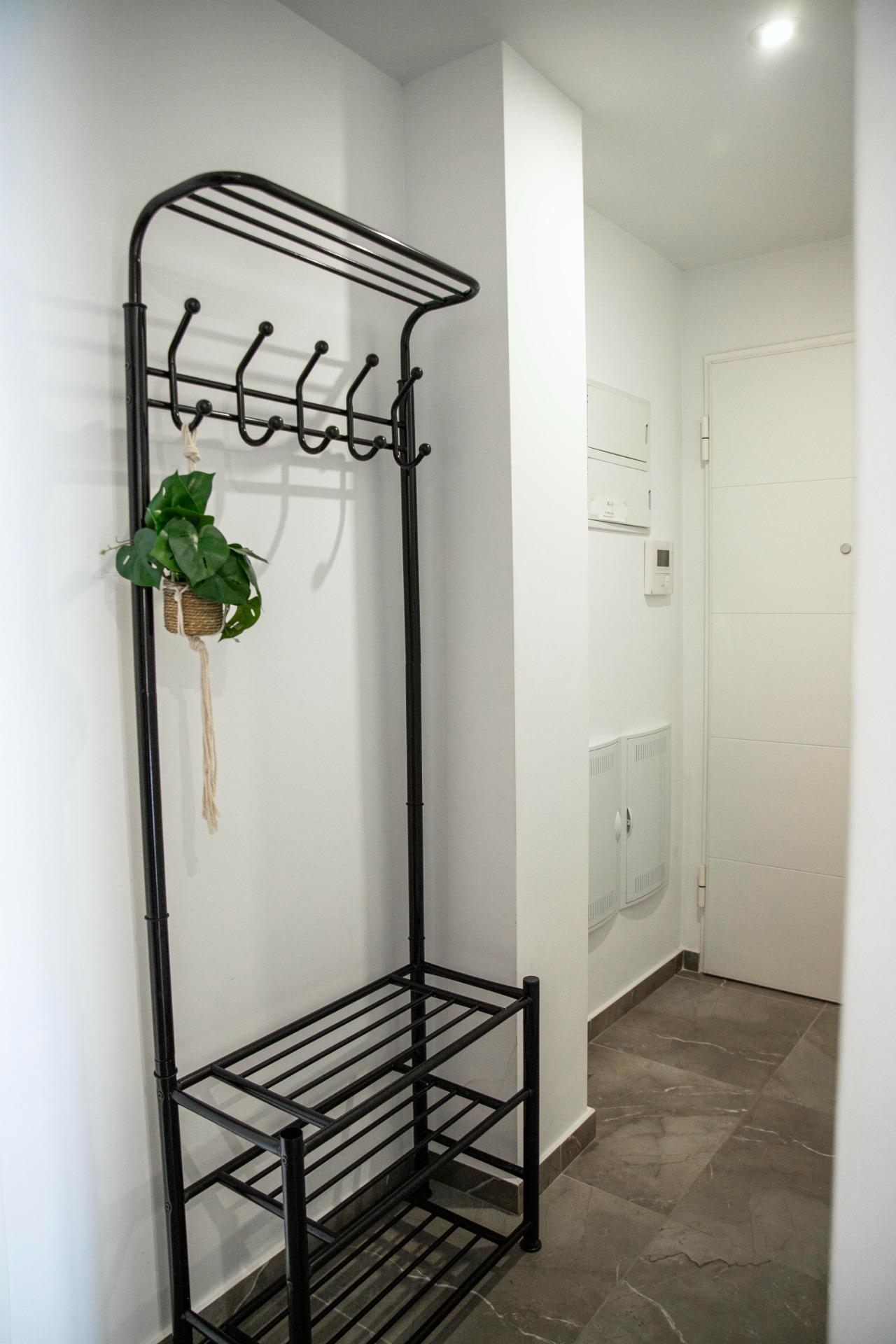 Complex grounds of the apartment in Centro, Torrevieja (view 30)