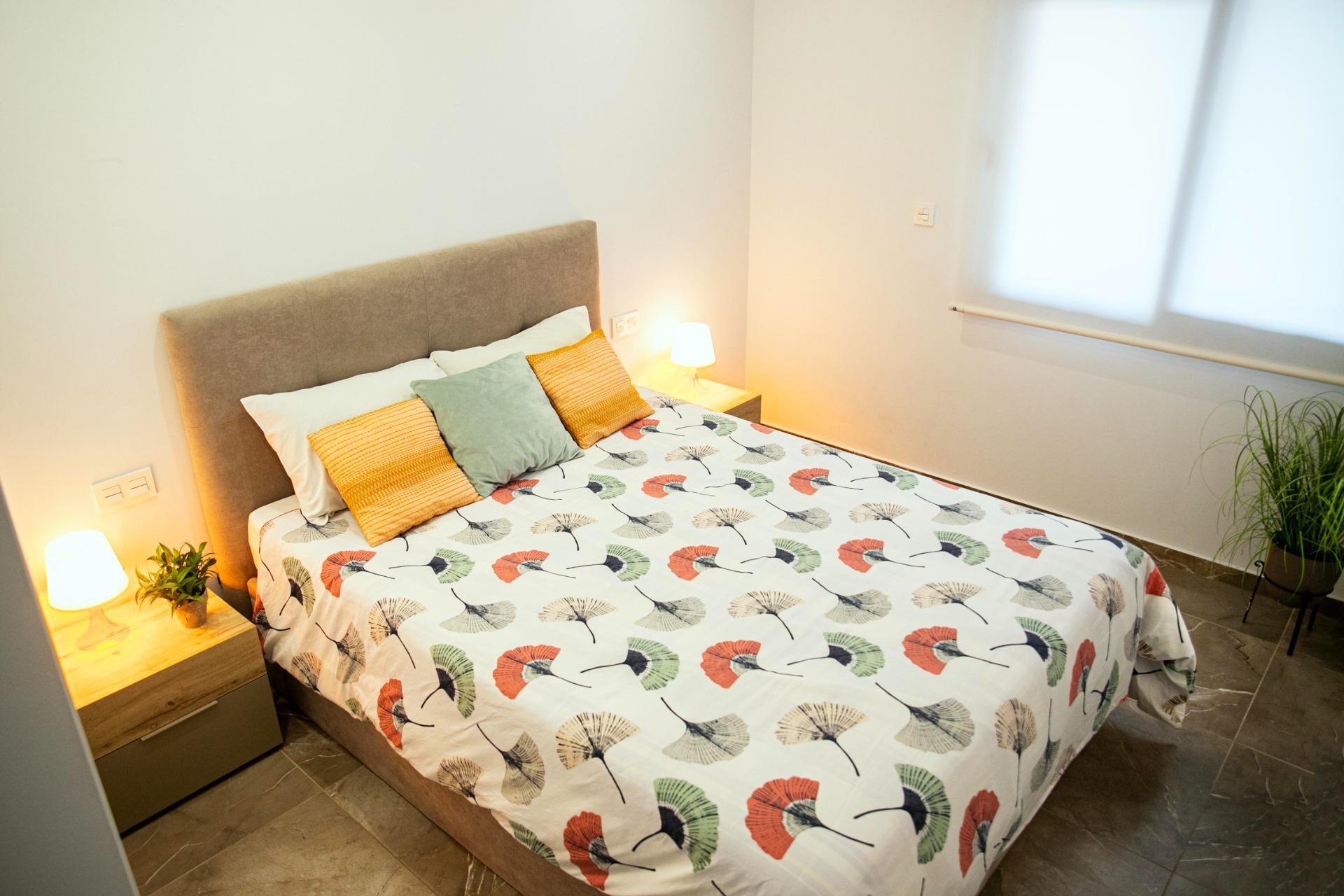 Bedroom in 3-bedroom apartment, Centro