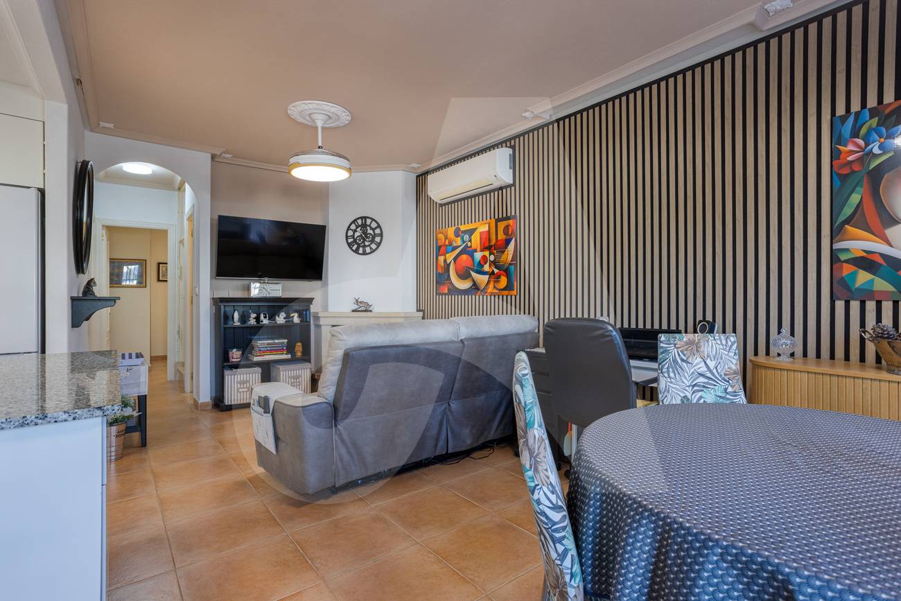 Living area in 3-bedroom villa, El Edén