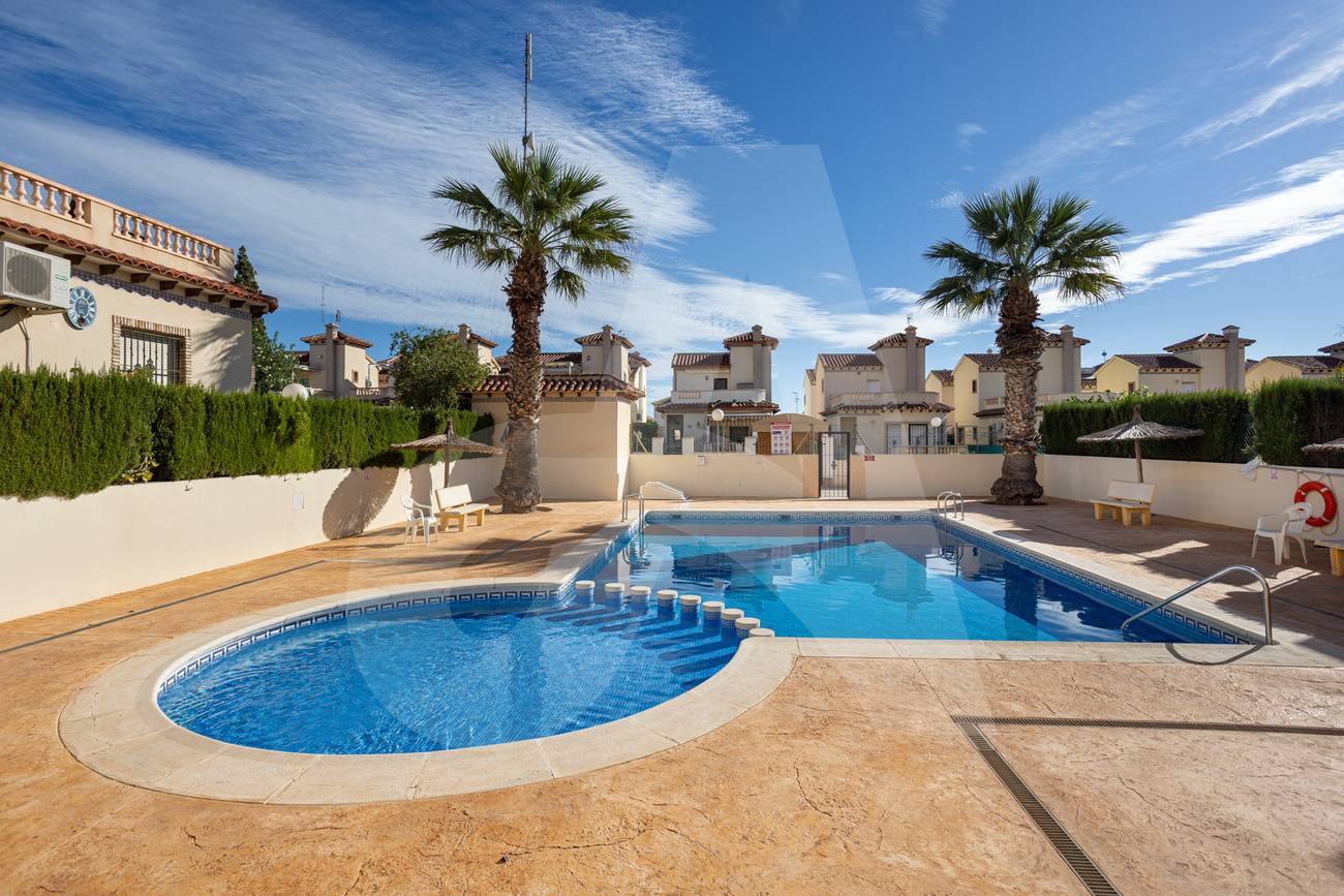 Street view of the villa in El Edén, Guardamar Del Segura (view 38)