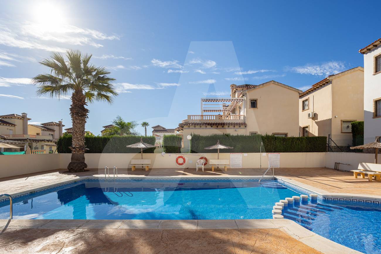 Neighbourhood view of the villa in El Edén, Guardamar Del Segura (view 39)