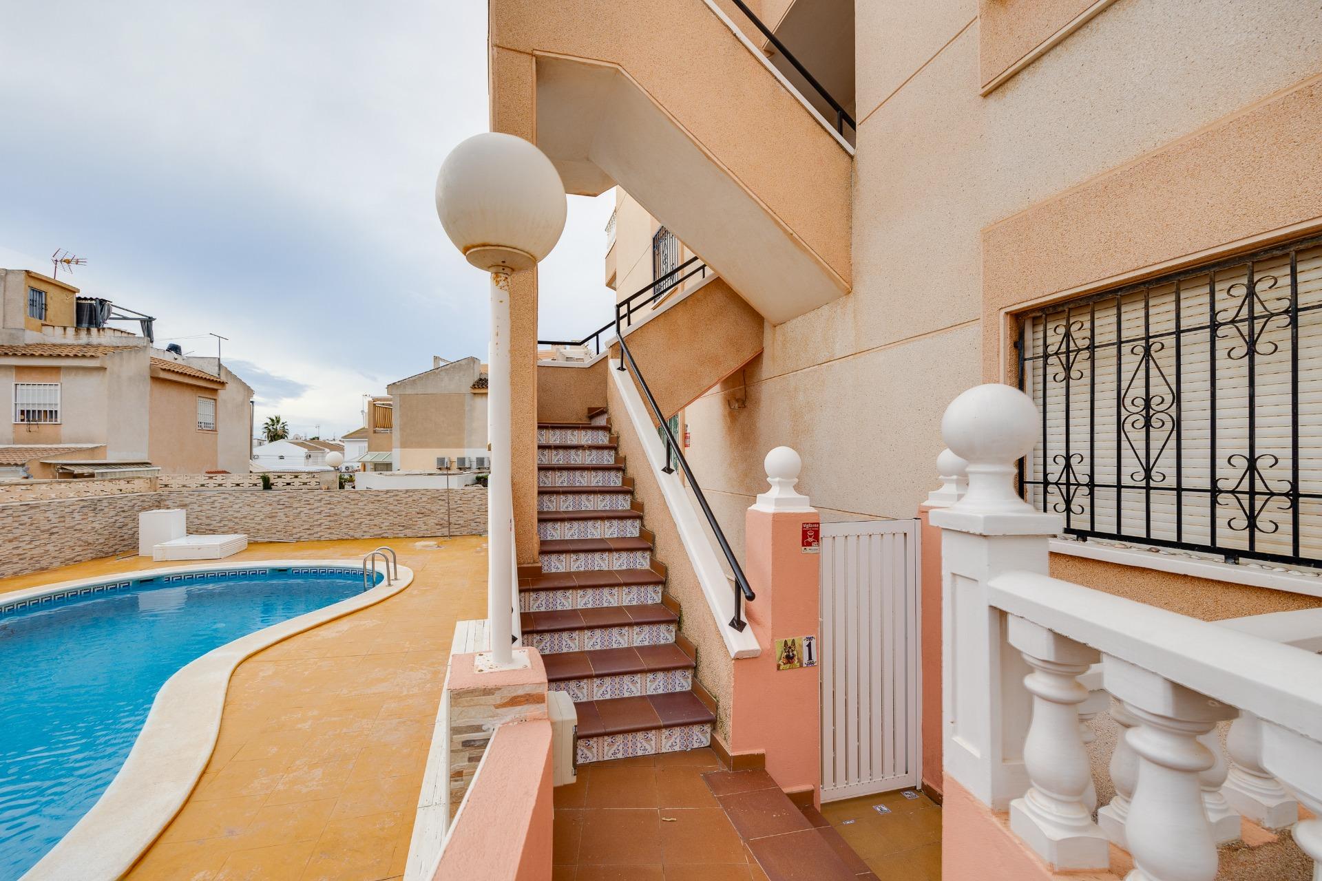 Neighbourhood view of the apartment in Rosaleda-los frutales, Torrevieja (view 29)