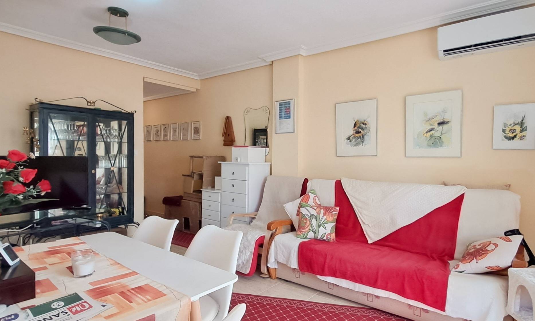 Bedroom in 2-bedroom penthouse, Torrevieja