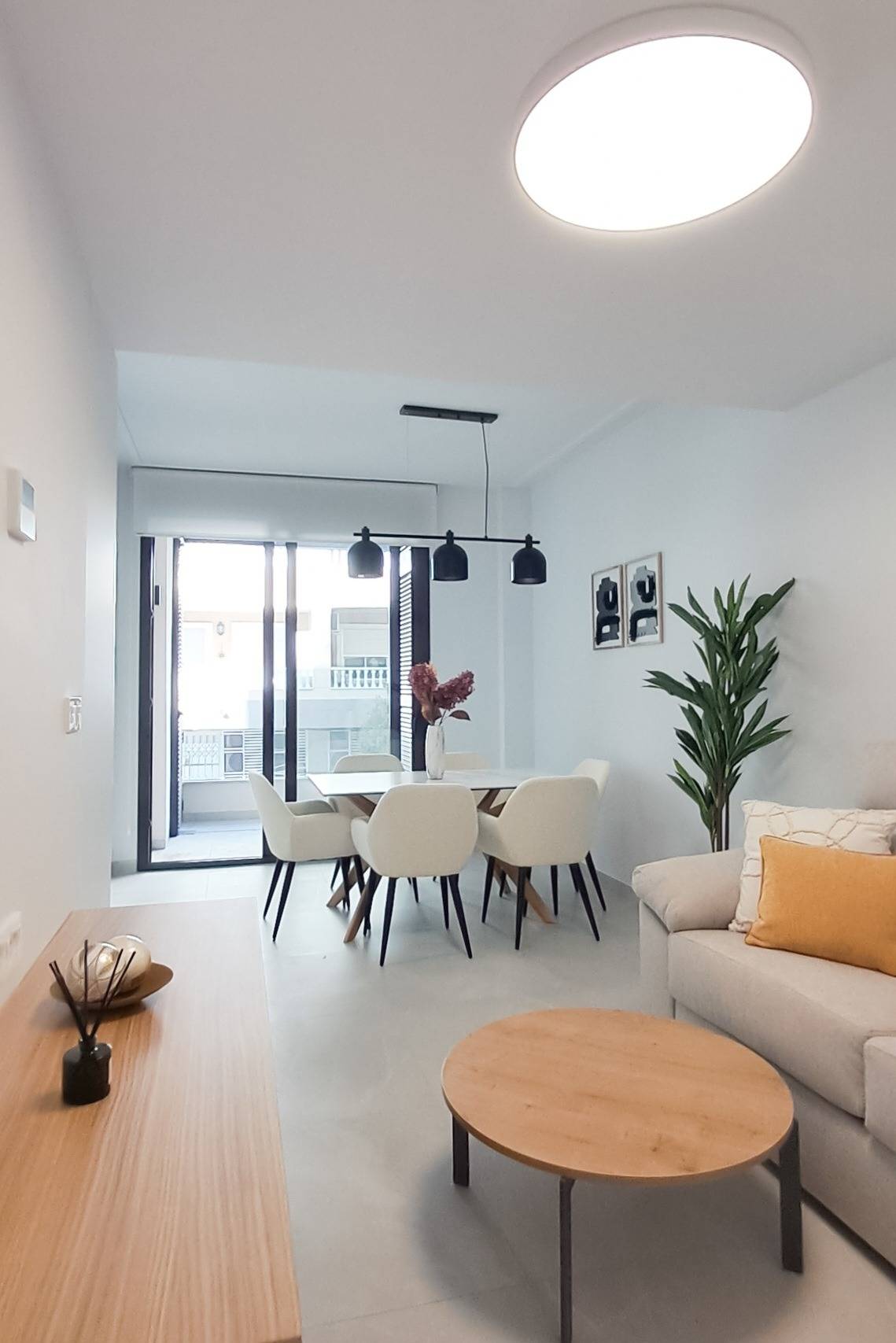Living area in 3-bedroom apartment, Zona los Frutales