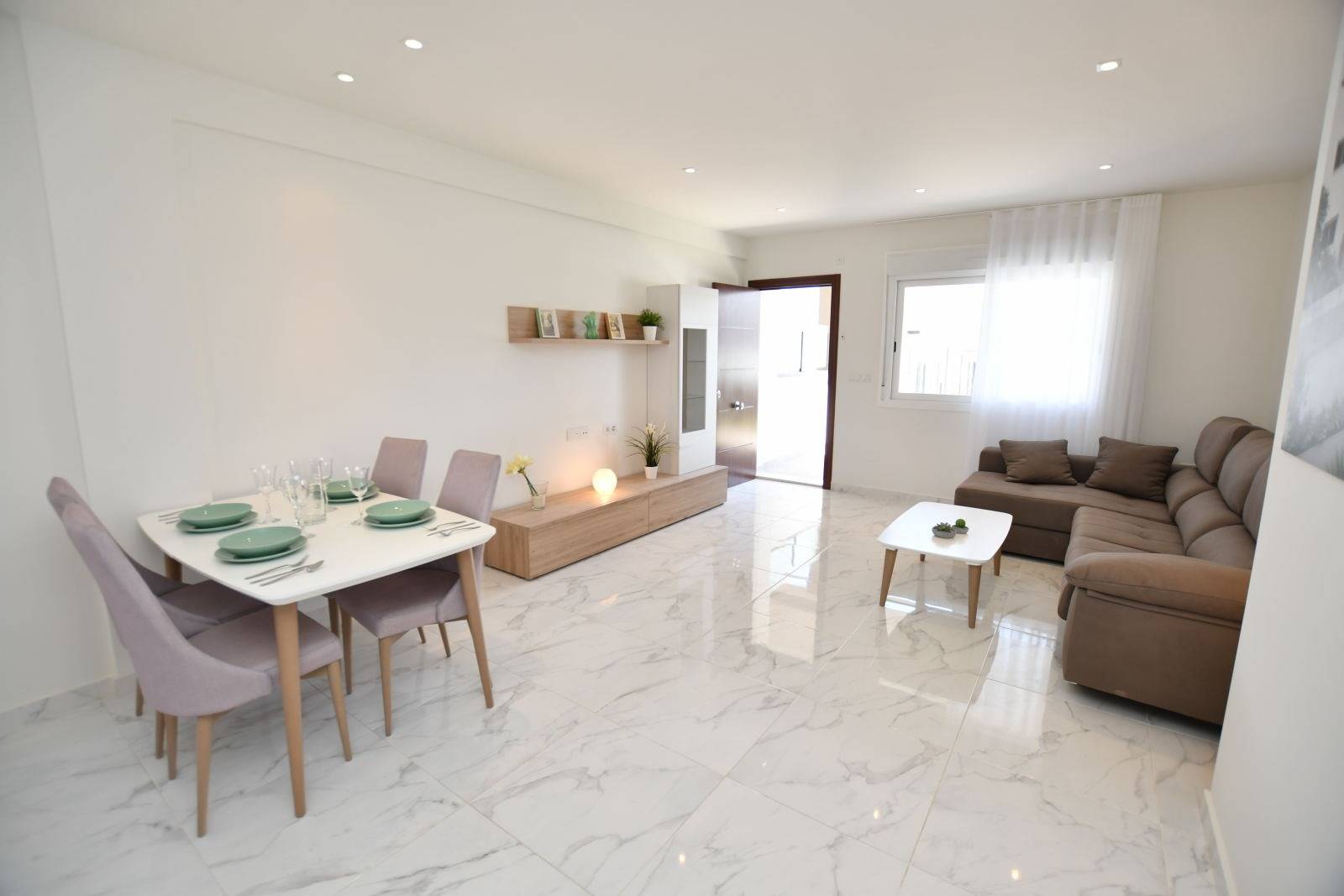 Additional room in bungalow, La cañada