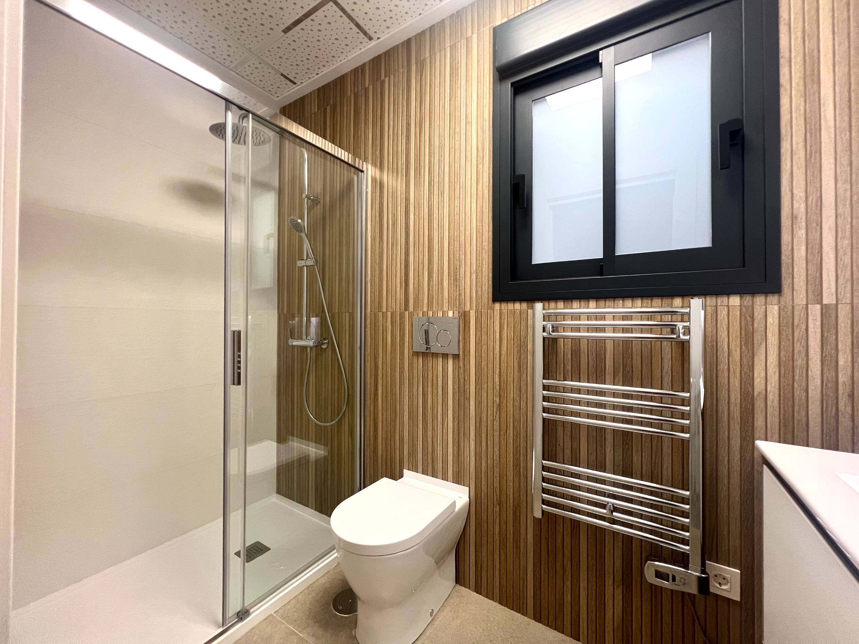Bathroom in apartment, Centro