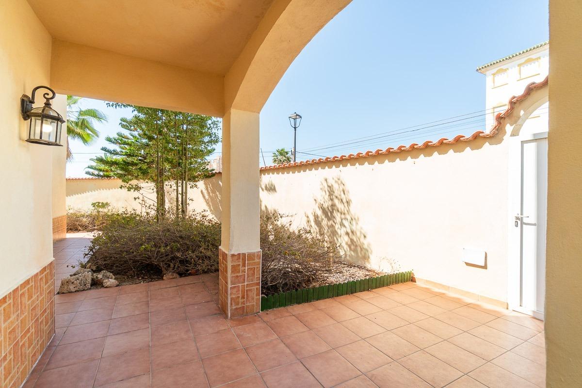 Kitchen area in villa, Torrevieja