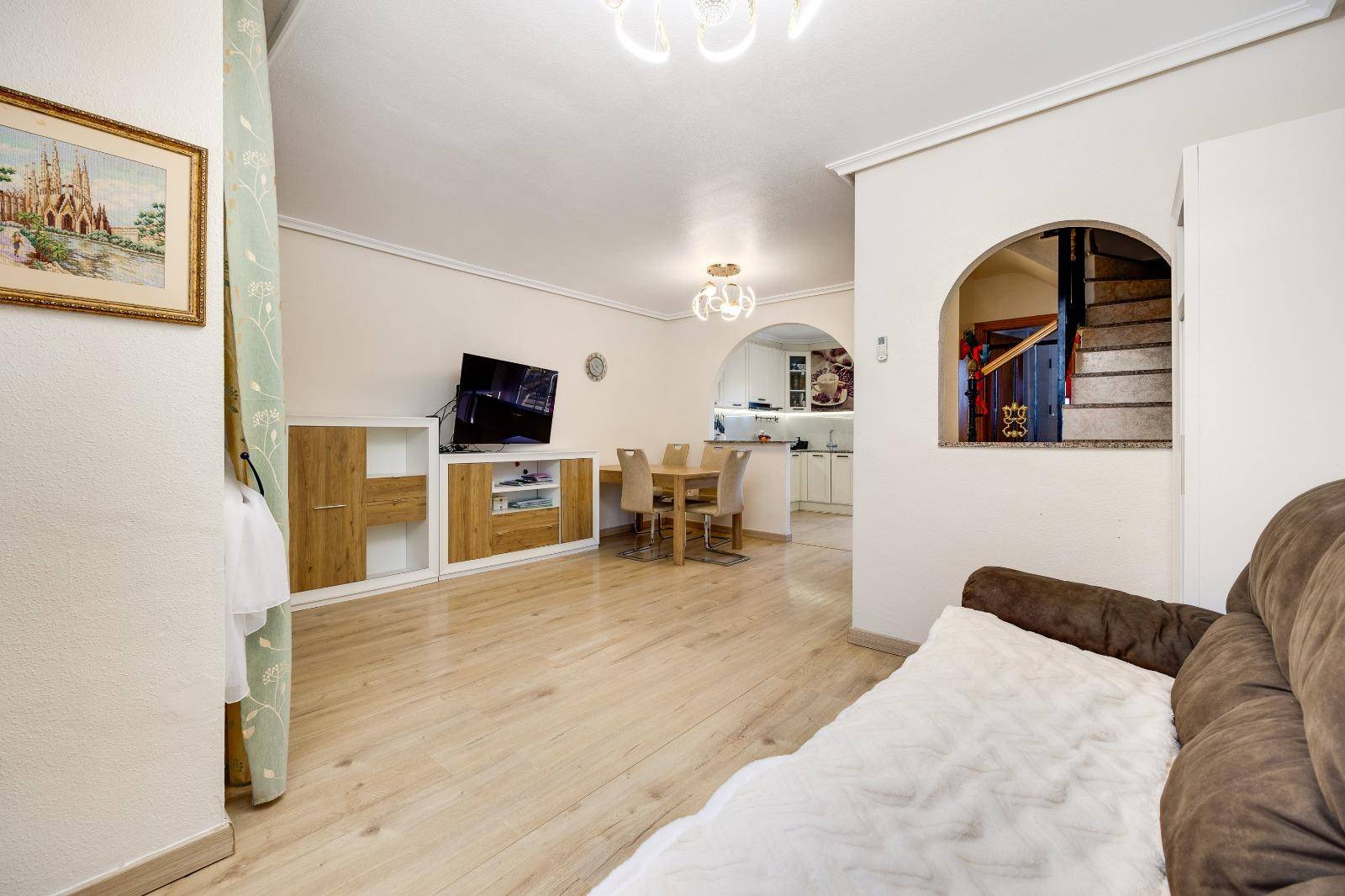 Second bedroom with window and natural light