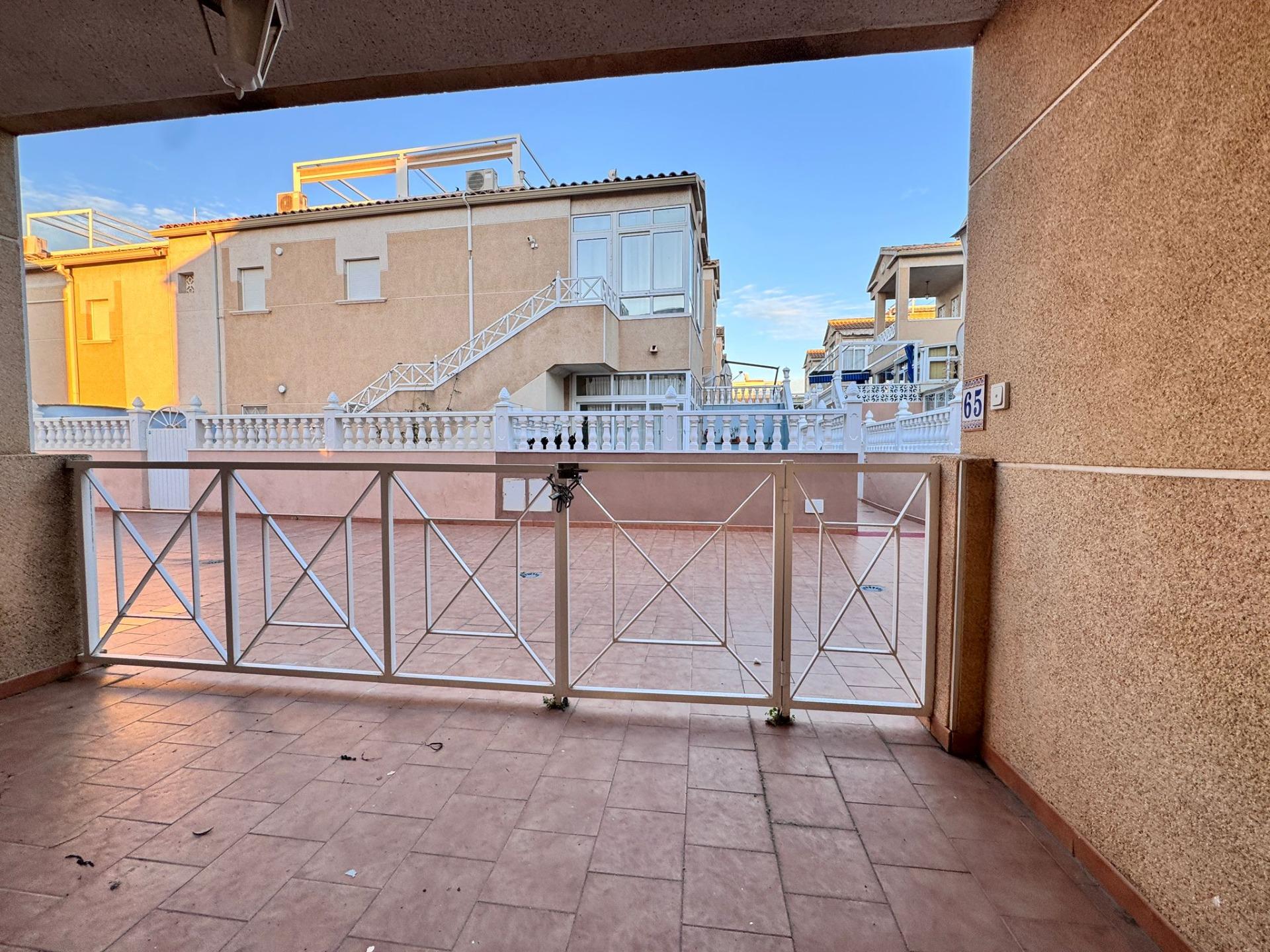 Rear terrace with space for sun loungers, Carrefour villa