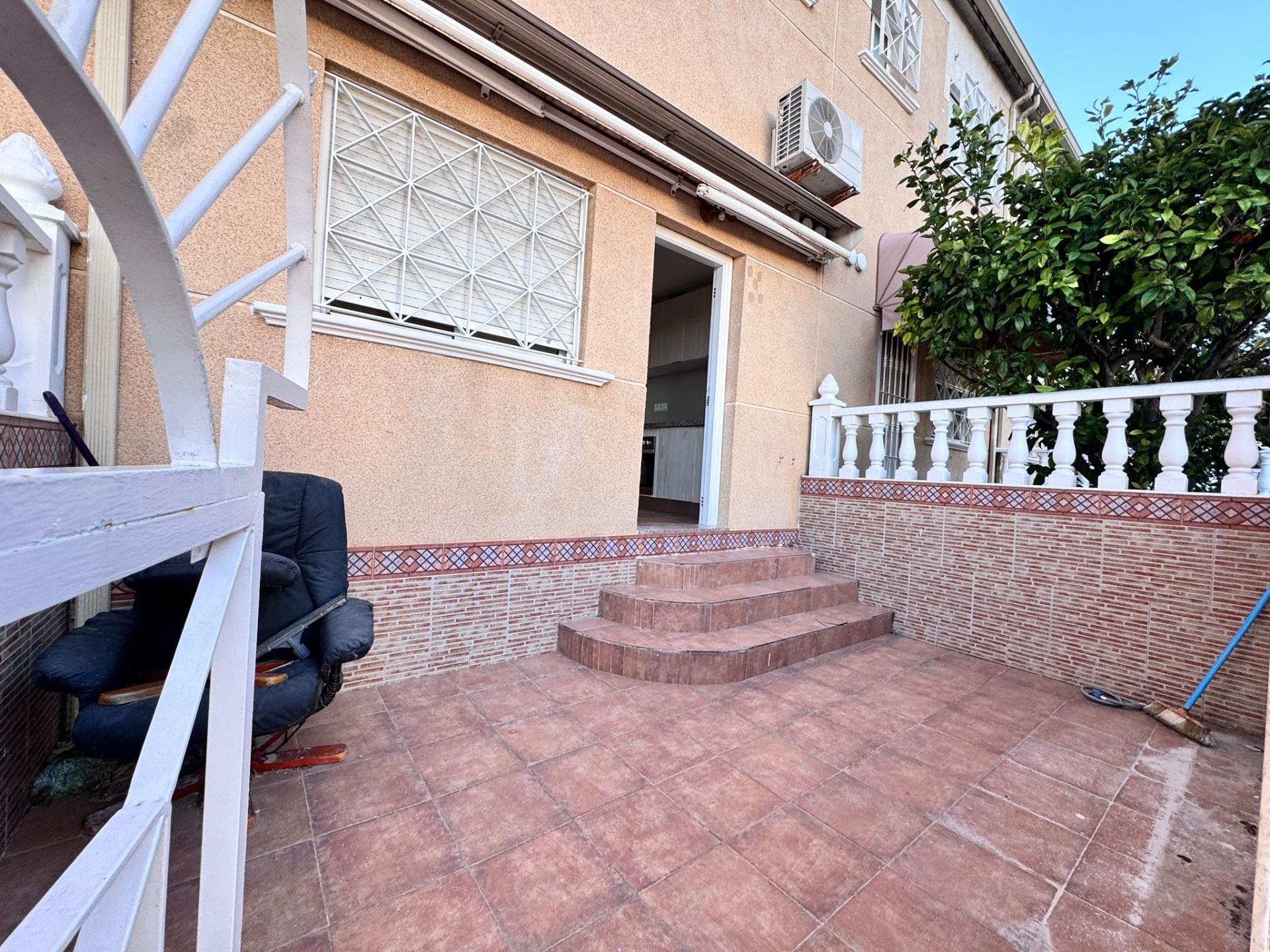 Internal corridor in 3-bedroom villa, Carrefour, Torrevieja