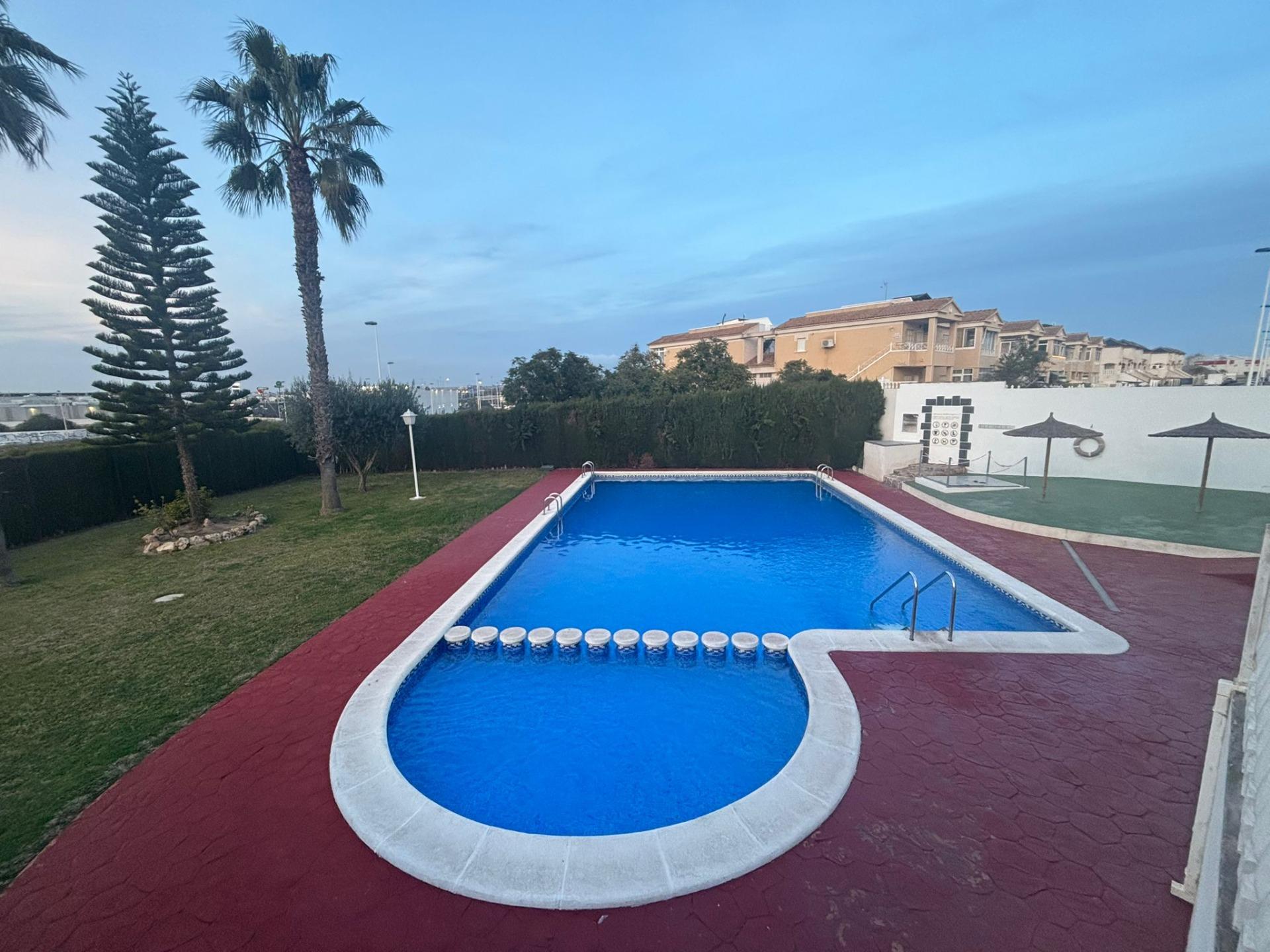 Garden from second angle at 3-bedroom villa, Carrefour