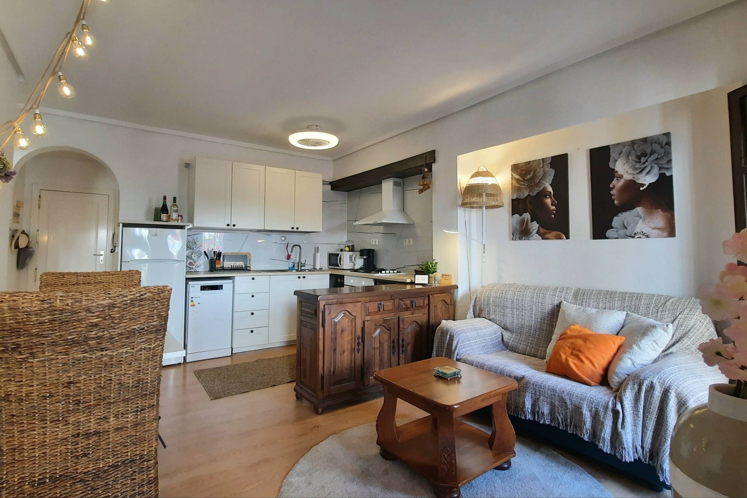Another interior view of the bungalow, La Mata