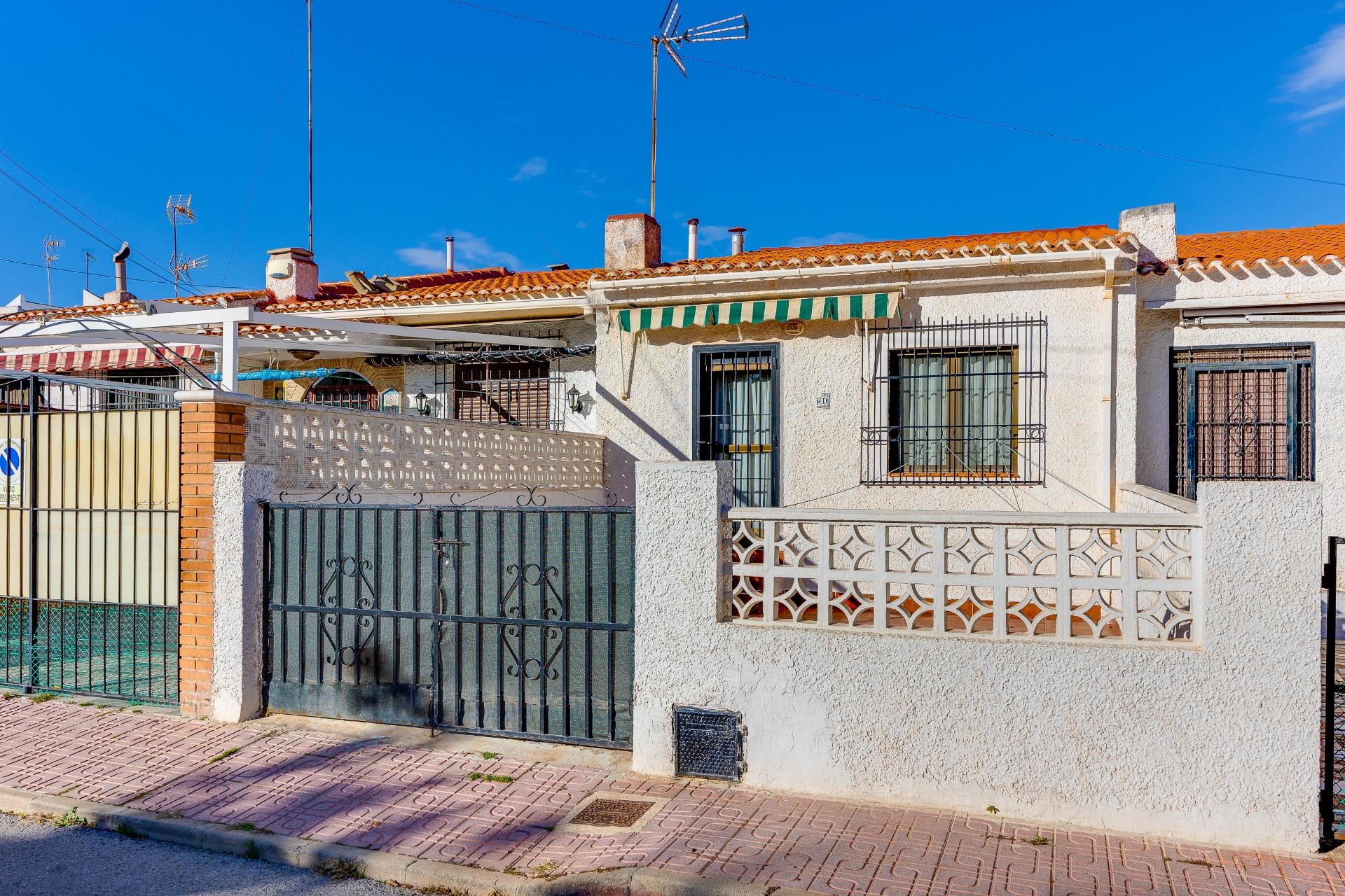 Utility room of the villa in Playa de los Locos, Torrevieja (view 34)