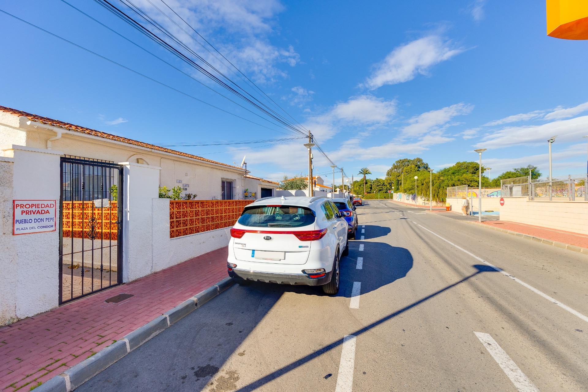 Storage area of the villa in Playa de los Locos, Torrevieja (view 43)