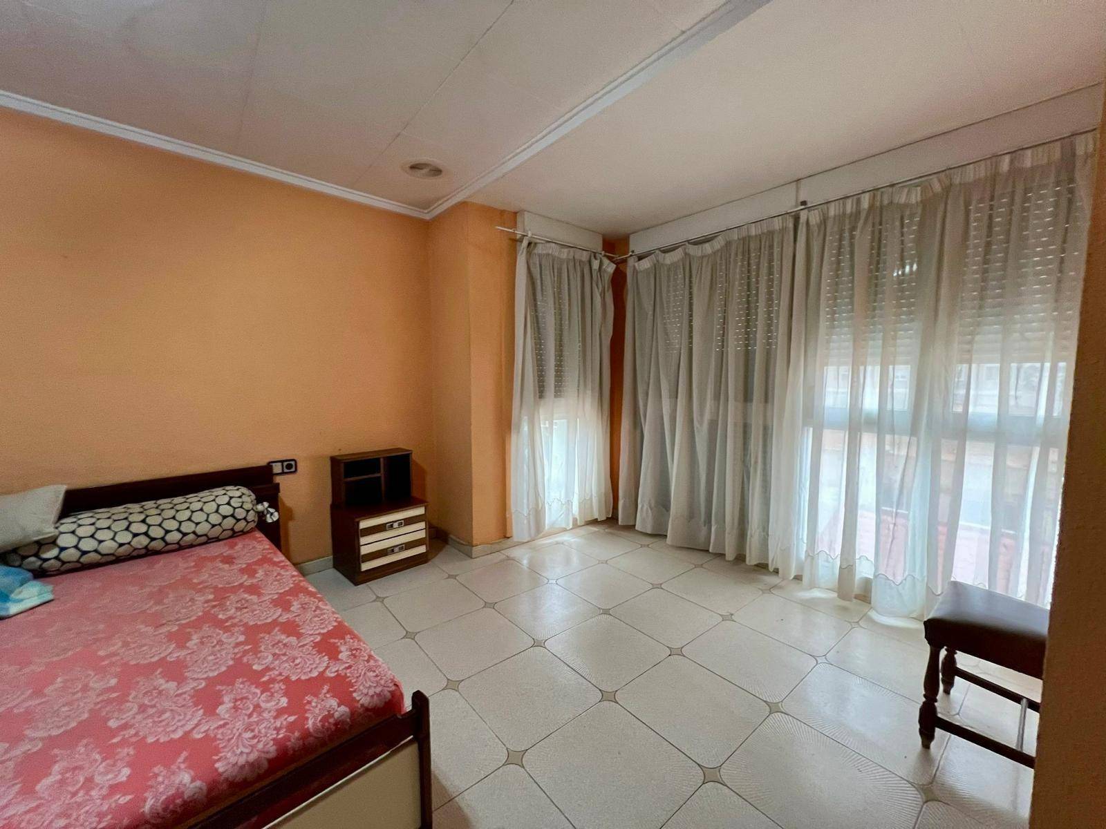 Another interior view of the apartment, Estacion de autobuses